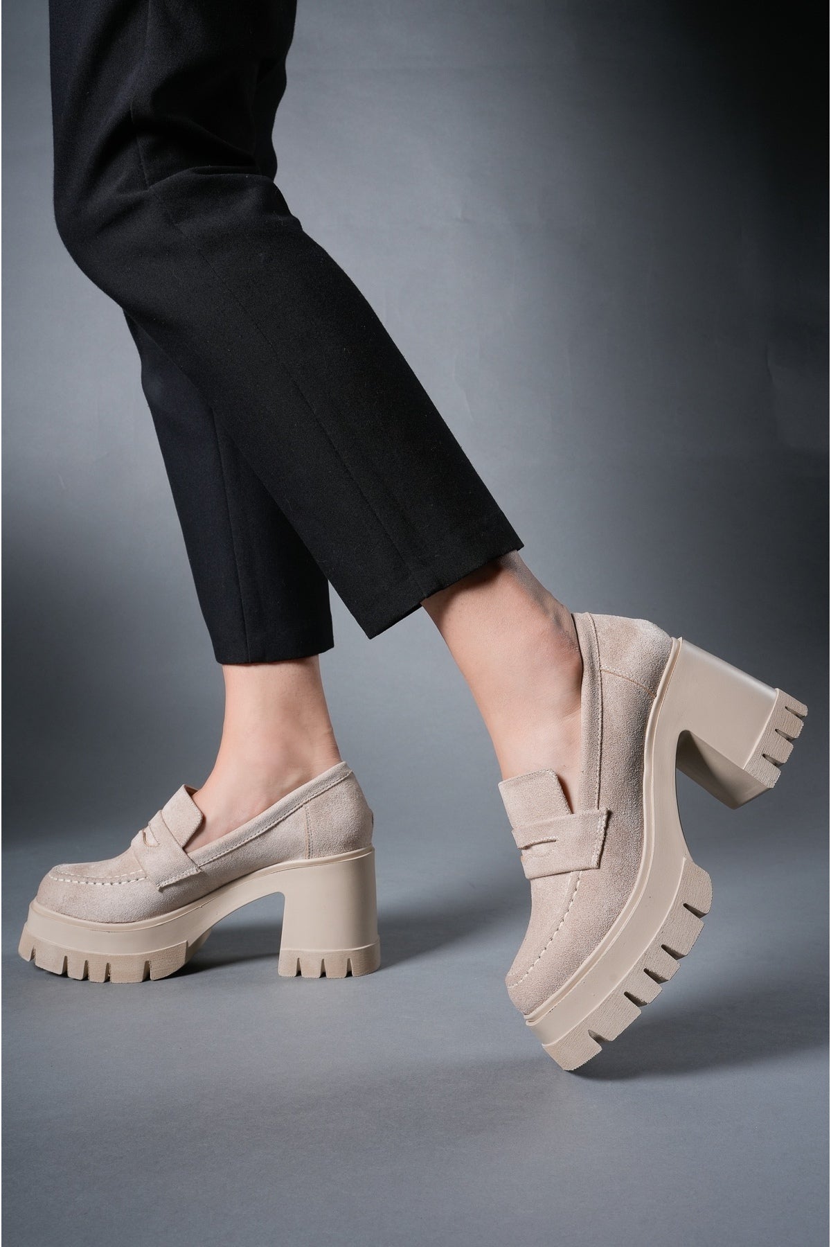 Riccon Syagroth Kadın Loafer 0012506 Bej Süet
