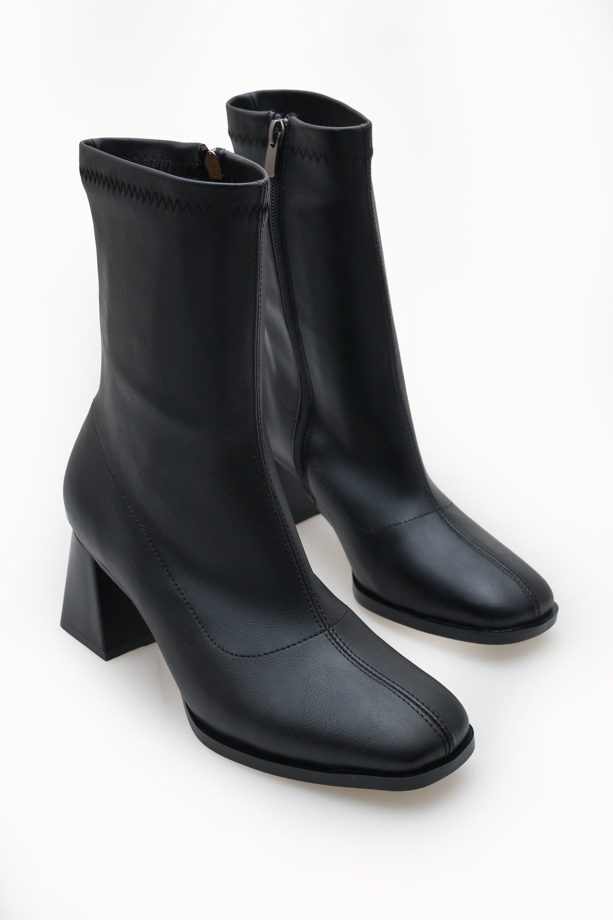Riccon Kadın Topuklu Bot 00122100 Siyah Cilt