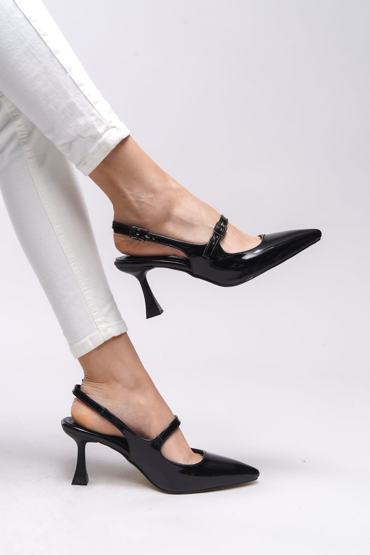 Riccon Melilendra Kadın Arkası Açık Sivri Burun Stiletto 0012701