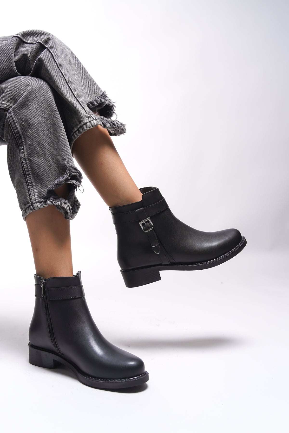 Riccon Branlihn Kadın Toka Detaylı Bot 0012492