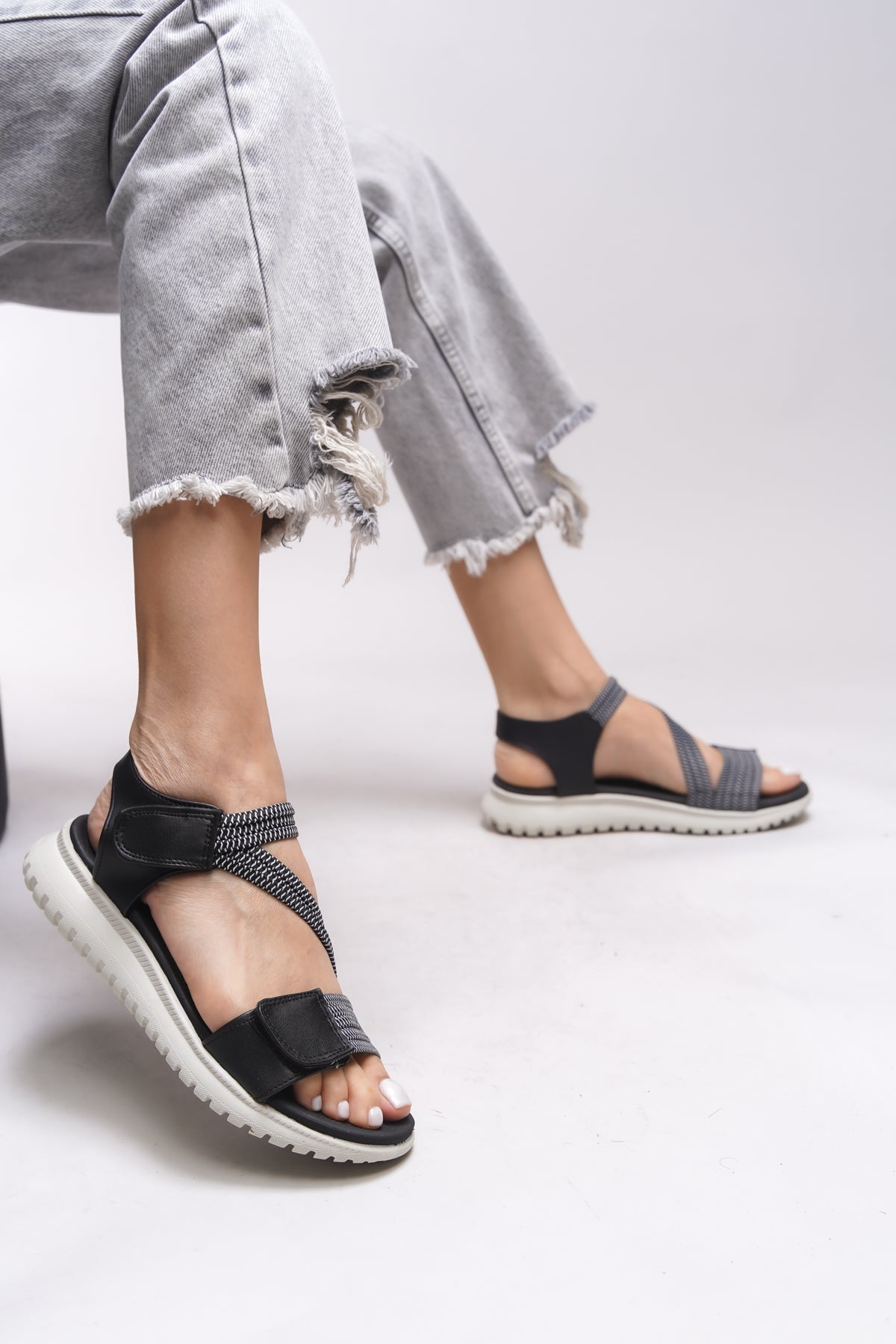 Riccon Yvnaestra Kadın Sandalet 00121002