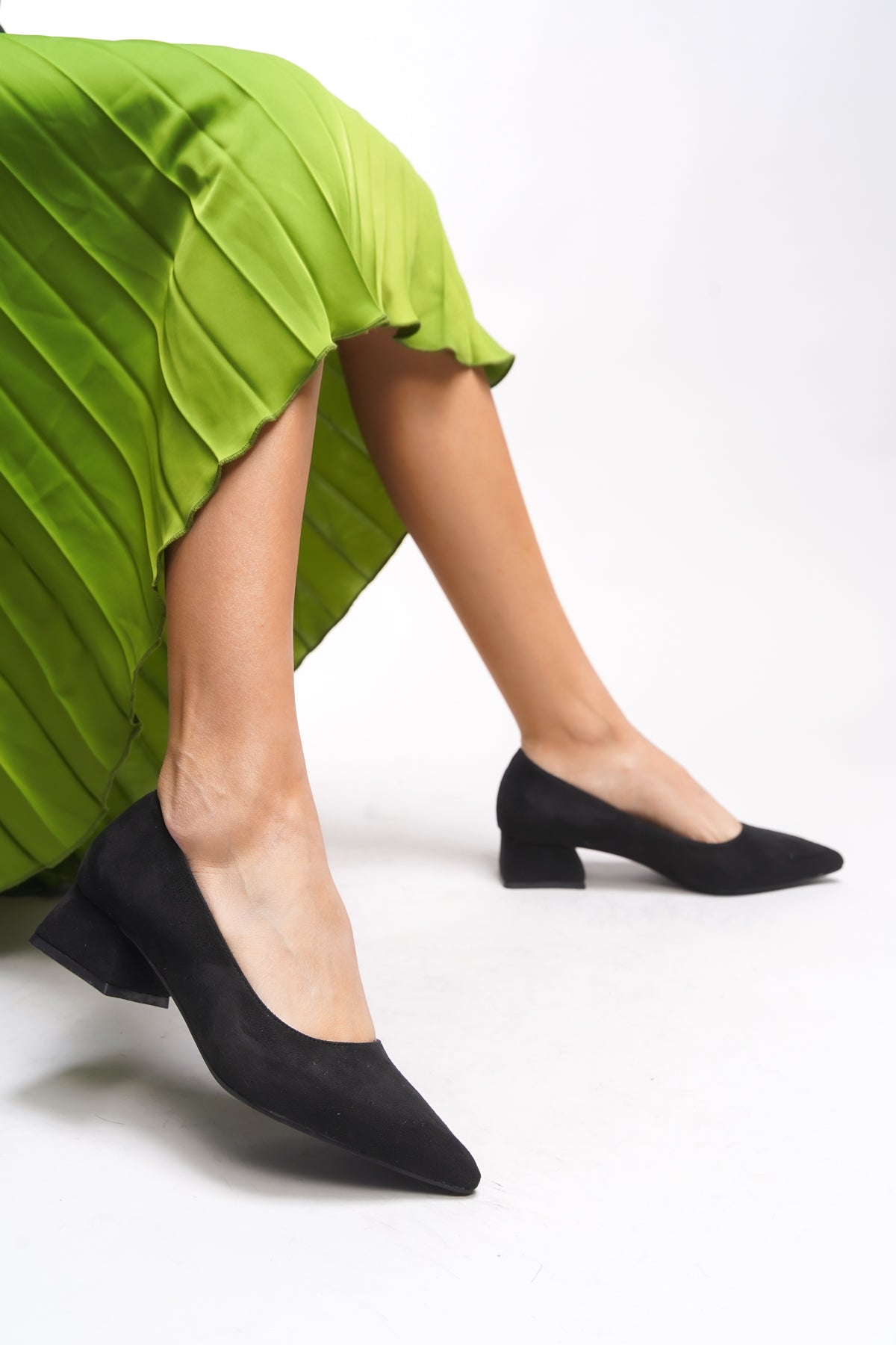 Riccon Tielfudh Kadın Sivri Burunlu Kısa Topuklu Ayakkabı 001241863