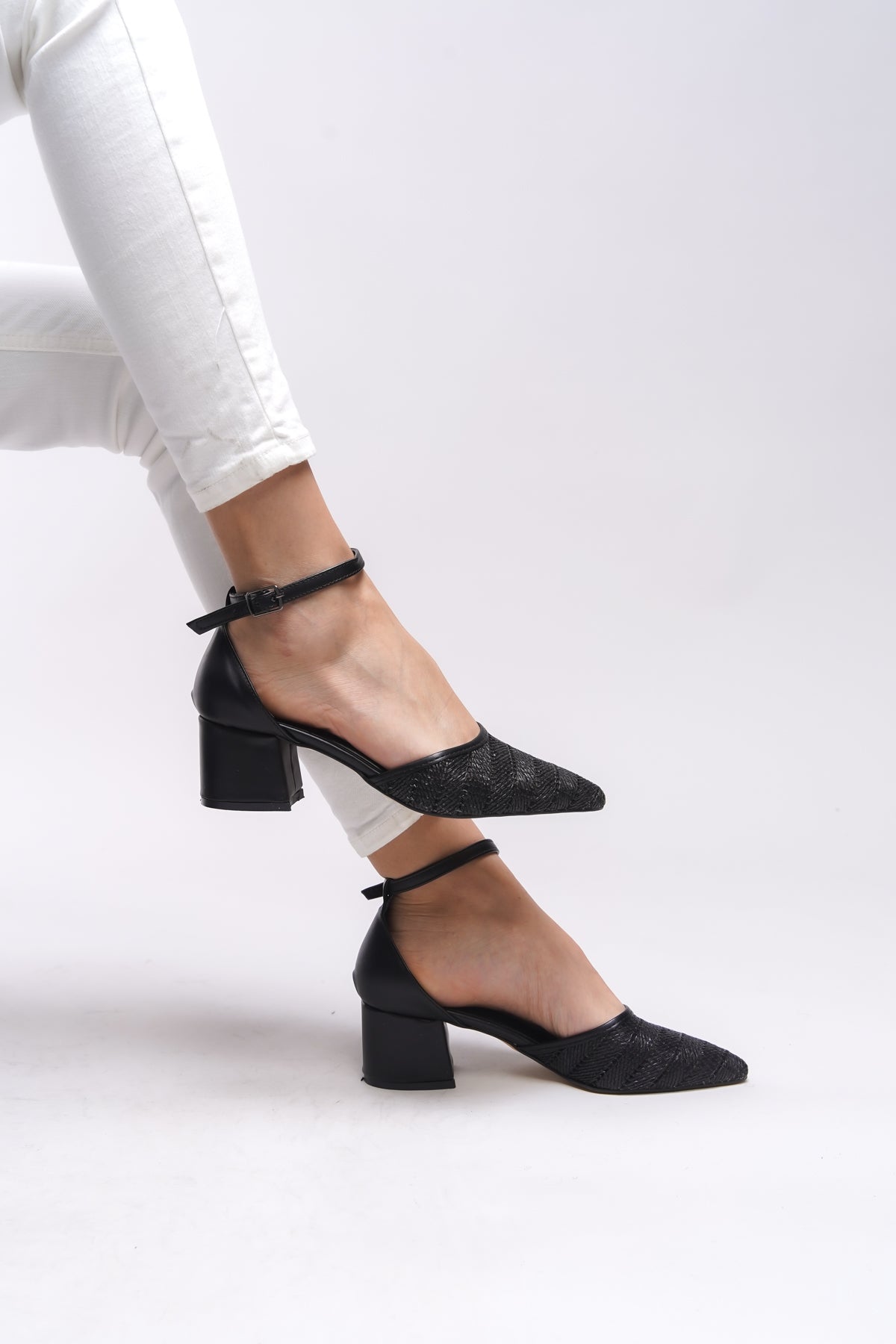 Riccon Mirrithe Kadın Sivri Burun Hasır Topuklu Ayakkabı 0012416