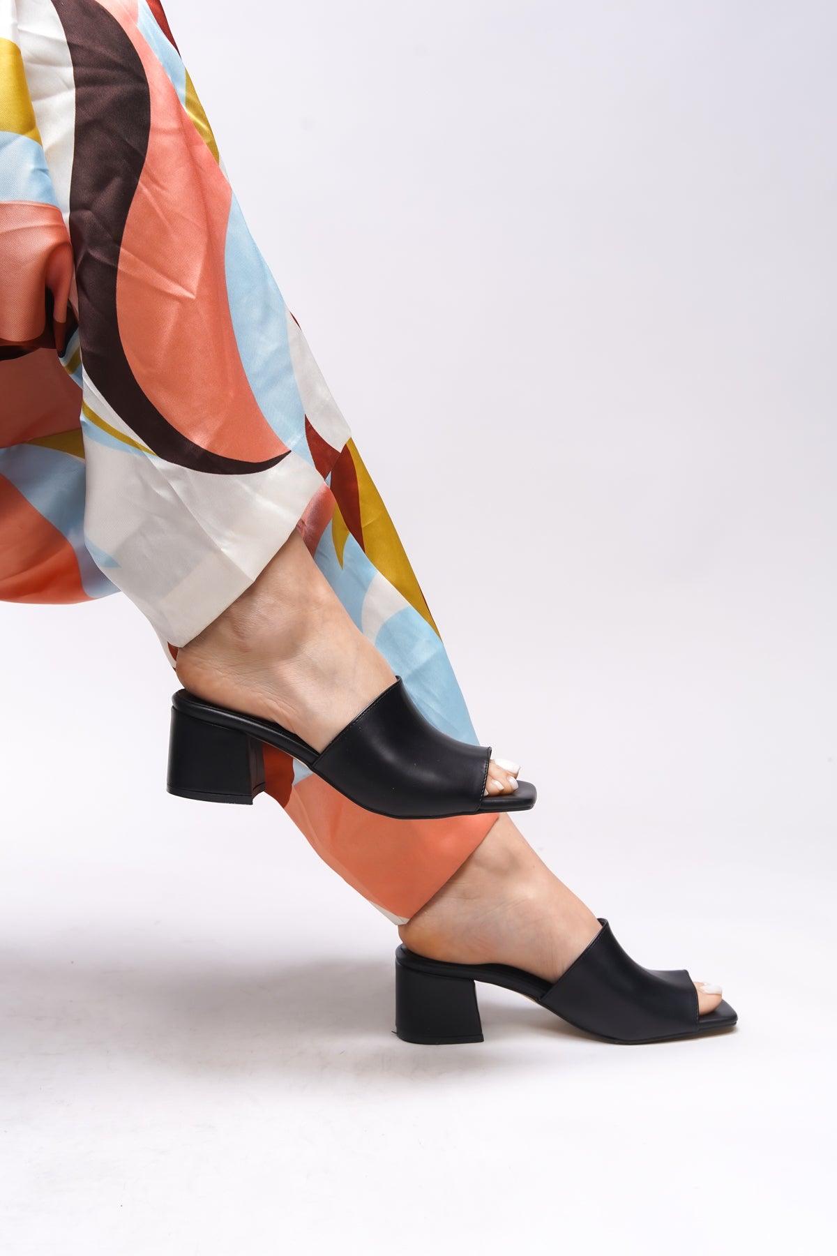 Riccon Wolrithe Kadın Topuklu Terlik 0012125