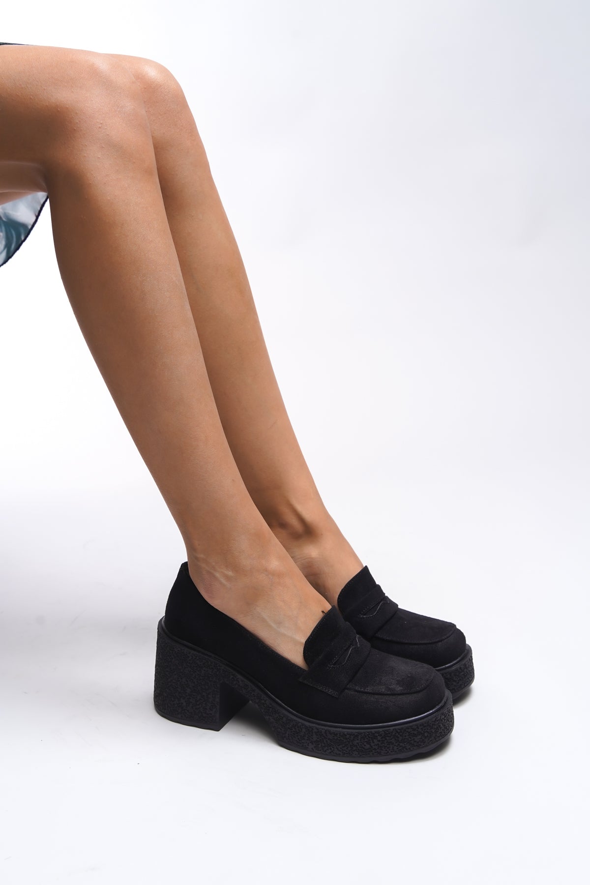 Riccon Quphrele Kadın Topuklu Loafer 00121520 Siyah Süet