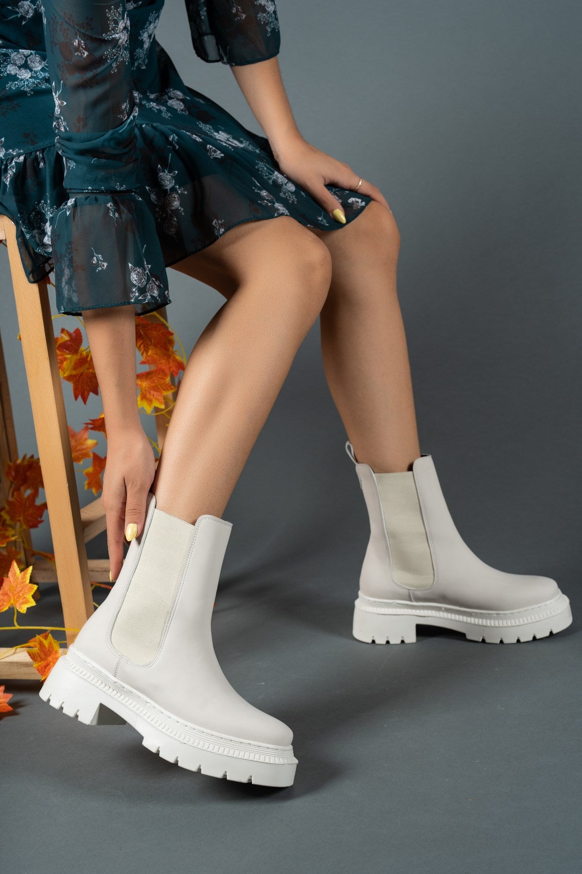 Riccon Kadın Bot 0012213