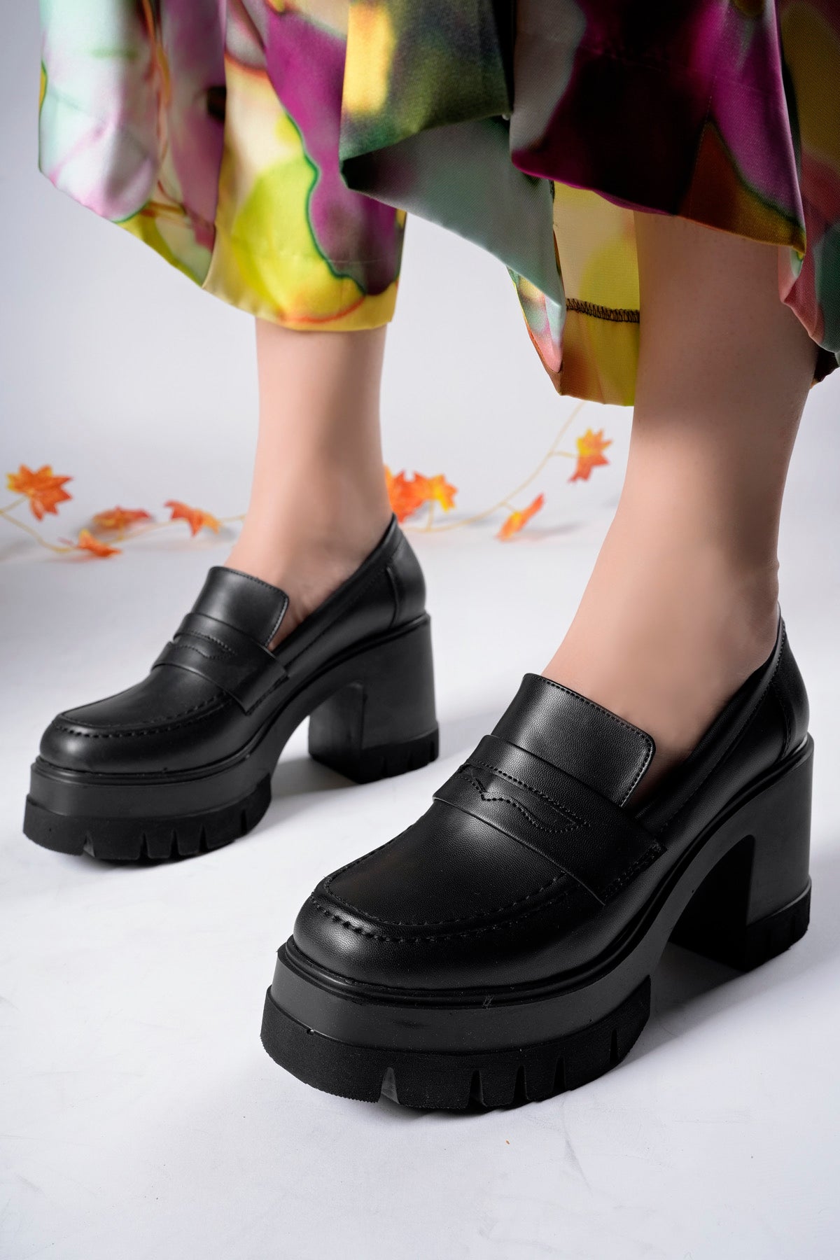 Riccon Syagroth Kadın Loafer 0012506 Siyah Cilt