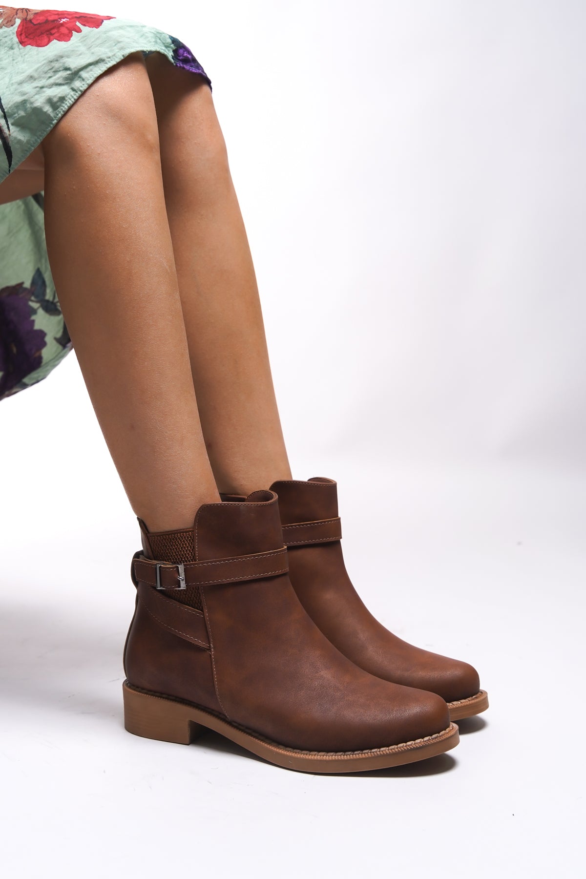 Riccon Elyedelia Kadın Toka Detaylı Lastikli Bot 0012452