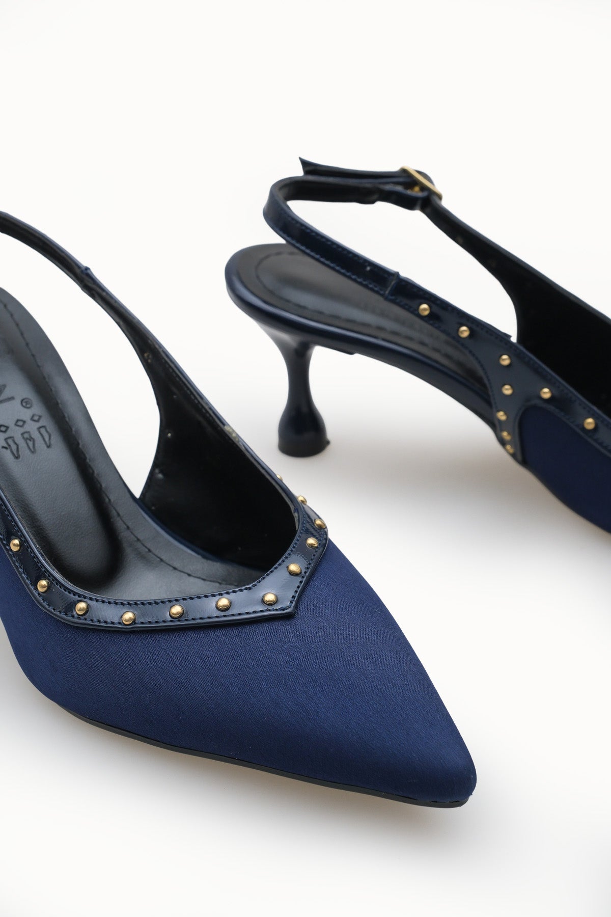 Riccon Kadın Sivri Burunlu Arkası Açık İnce Topuklu Ayakkabı 0012553 Mat Lacivert