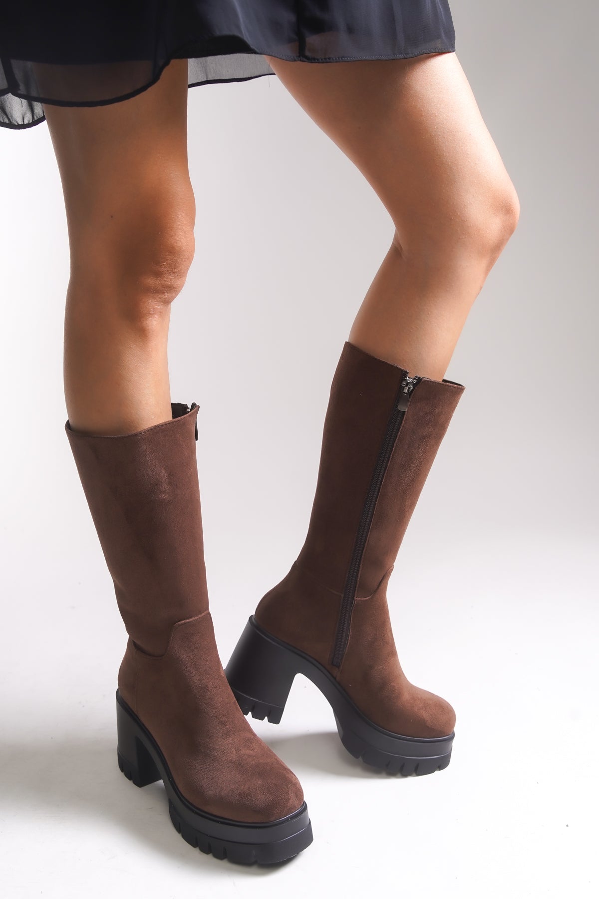 Riccon Lvamel Kadın Diz Altı Topuklu Çizme 0012501