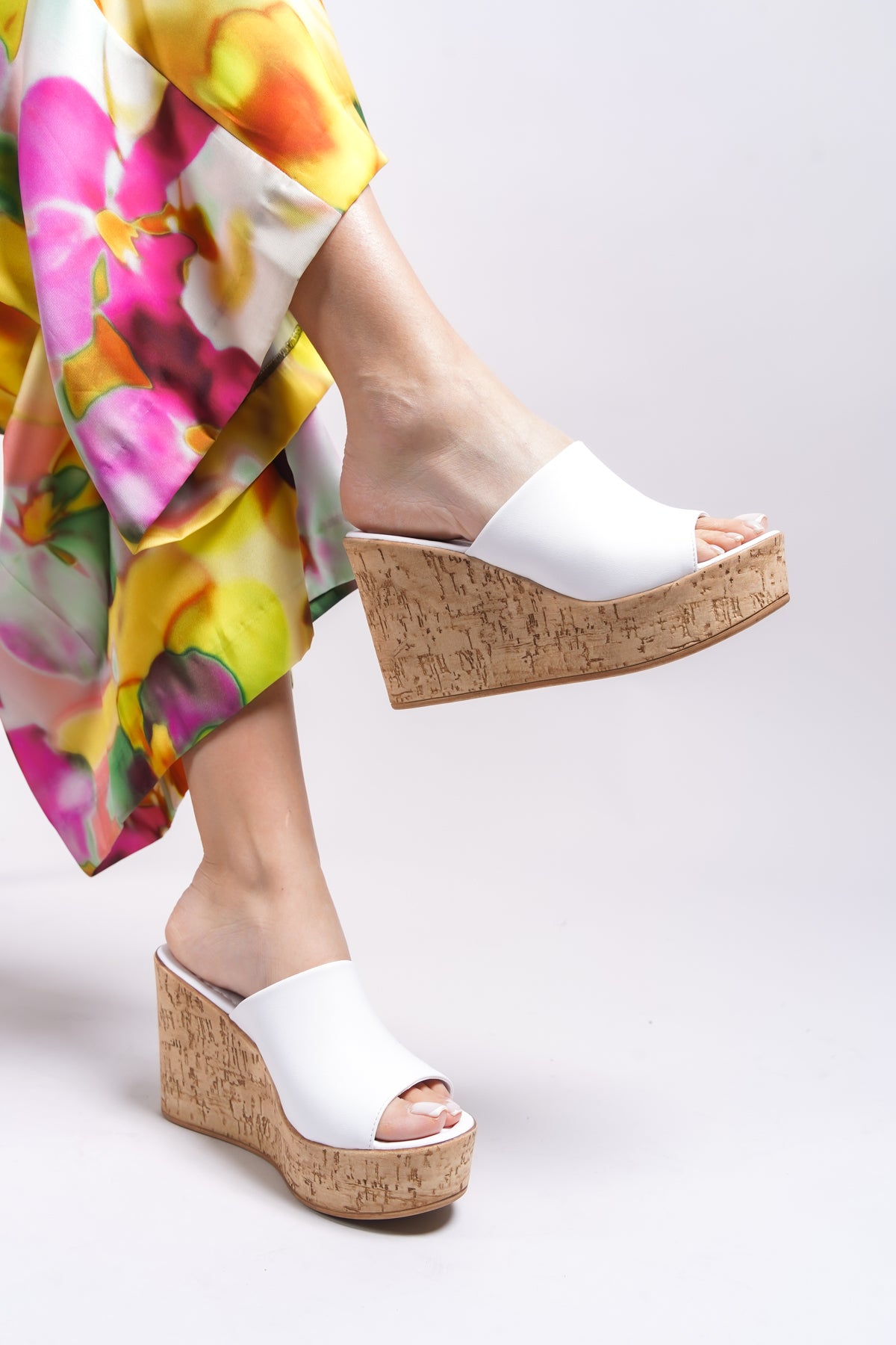 Riccon Ulnaserine Kadın Topuklu Terlik 0012699