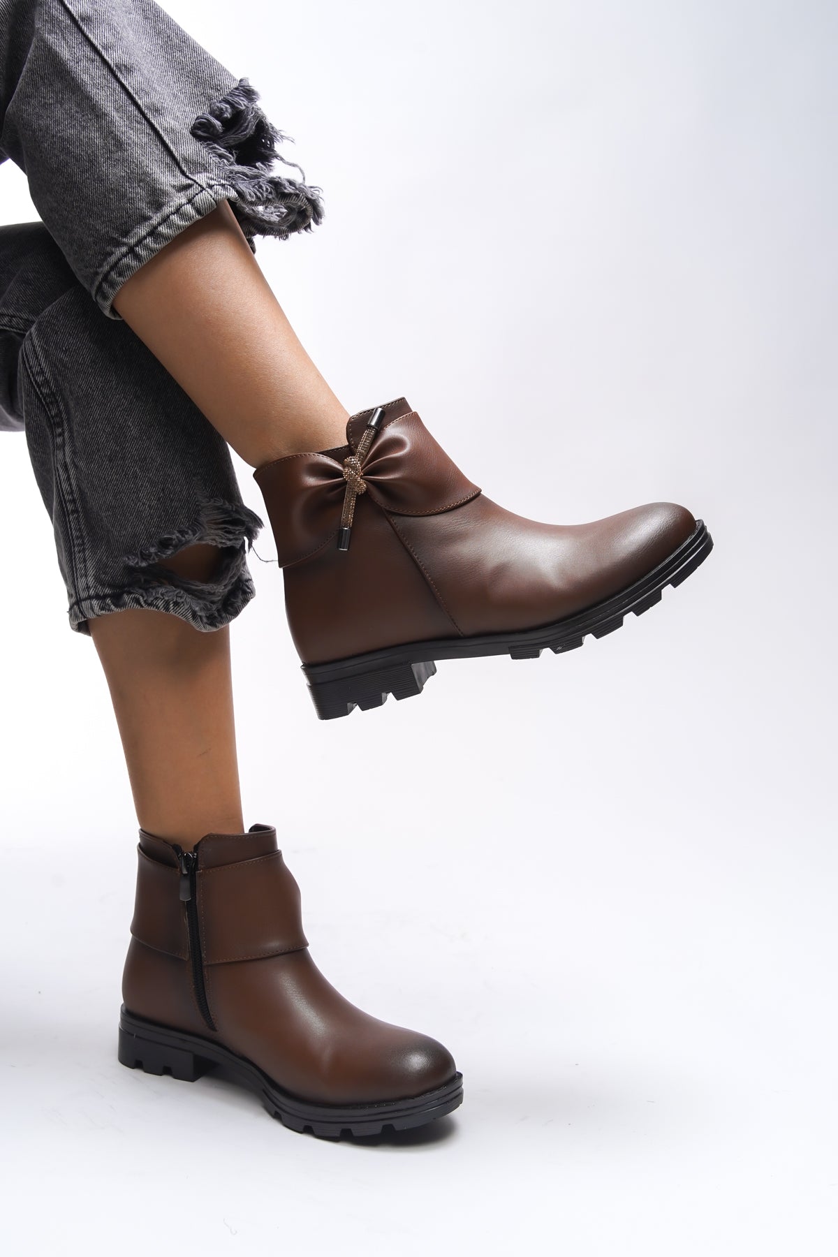 Riccon Gaenledha Kadın Kurdele ve Taş Detaylı Bot