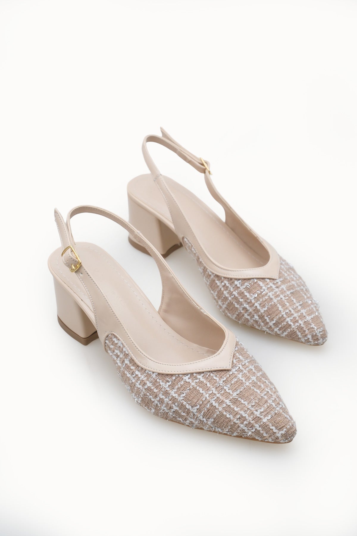 Riccon Kadın Sivri Burunlu Arkası Açık Topuklu Ayakkabı 0012453 Ten