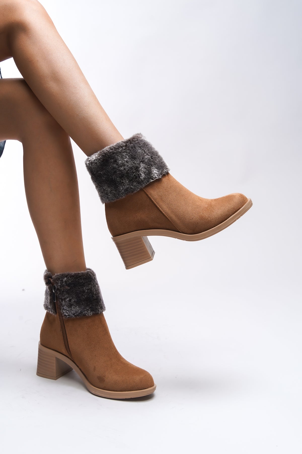 Riccon Rielradh Kadın Kürk Detaylı Topuklu Bot 0012501