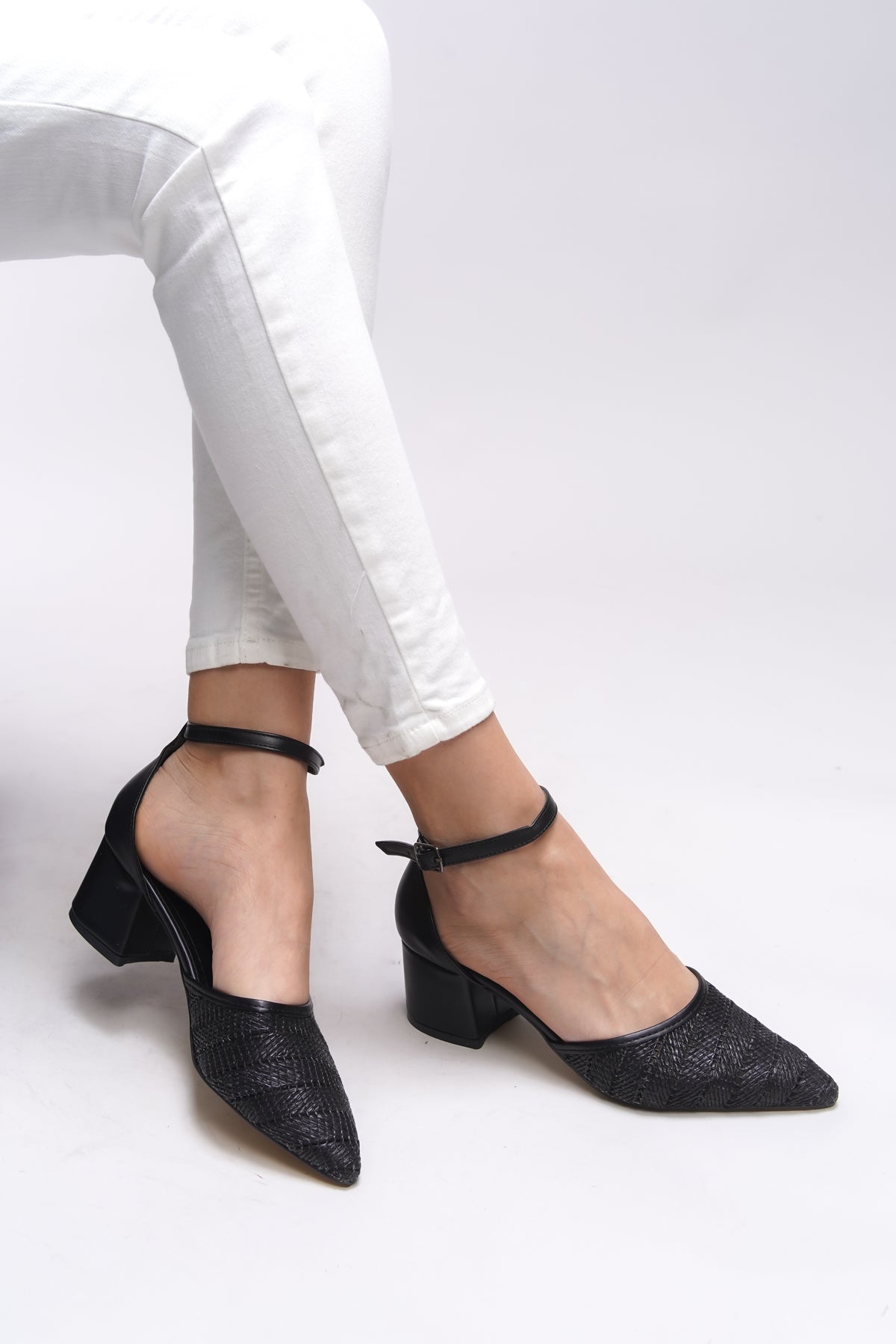 Riccon Mirrithe Kadın Sivri Burun Hasır Topuklu Ayakkabı 0012416