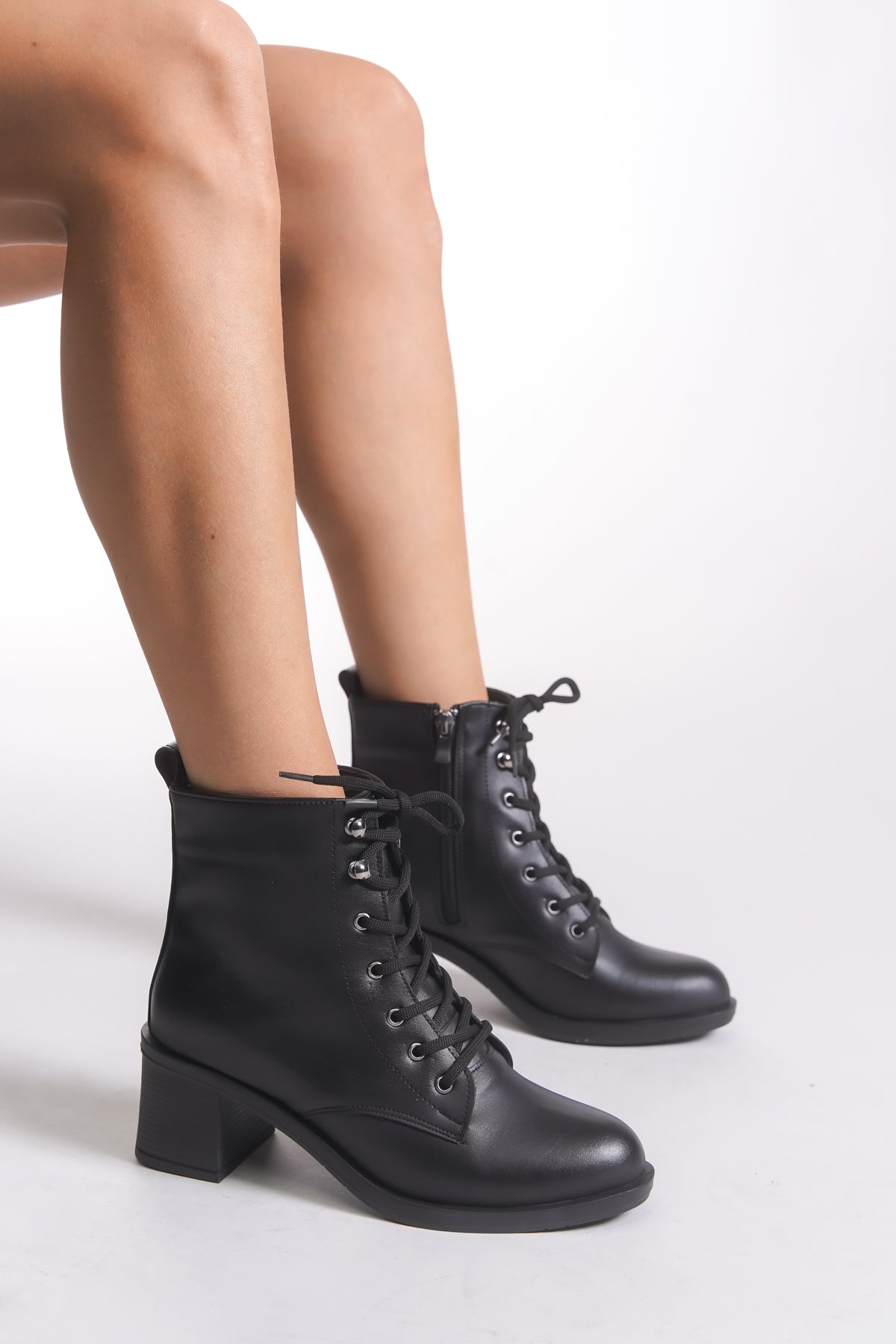 Riccon Runaphni Kadın Topuklu Bot 0012500