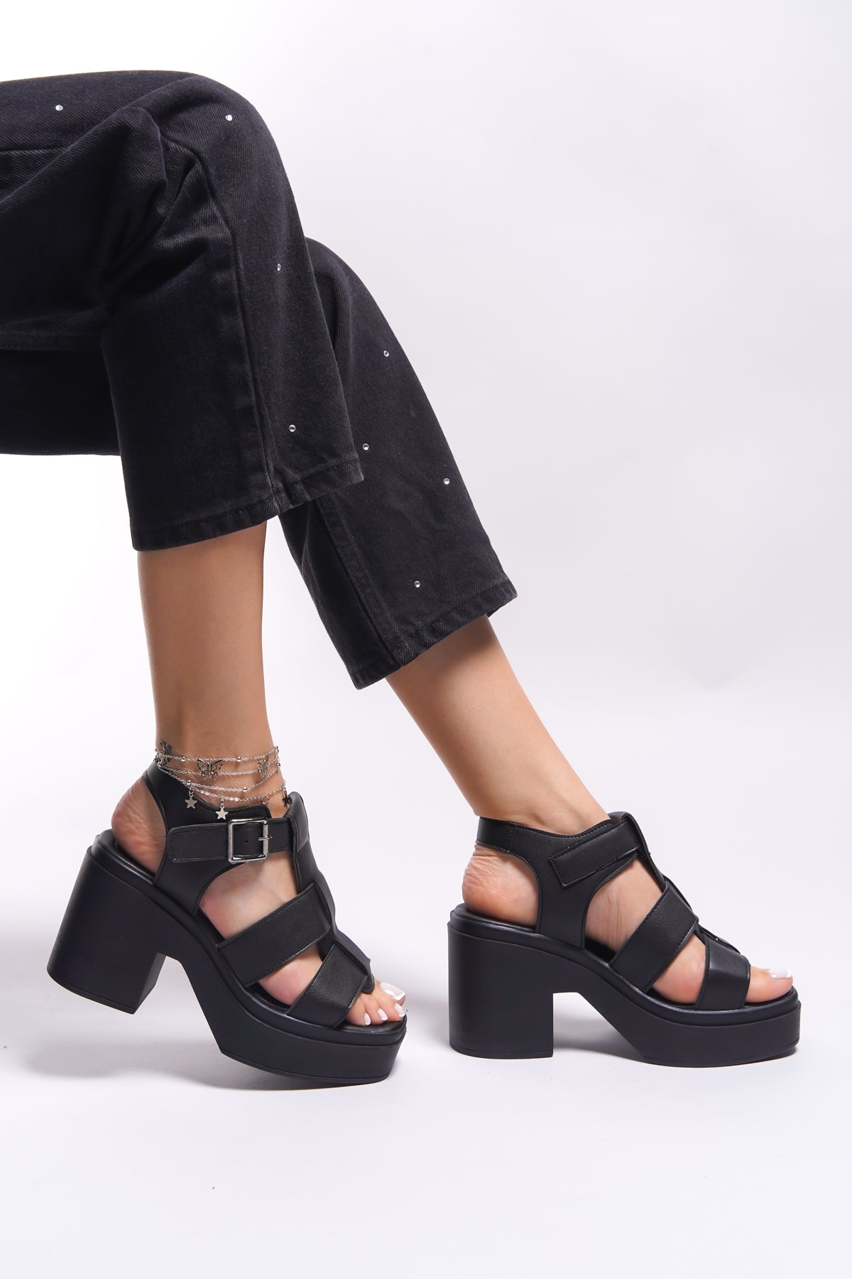 Riccon Felebelle Kadın Topuklu Sandalet 00122001