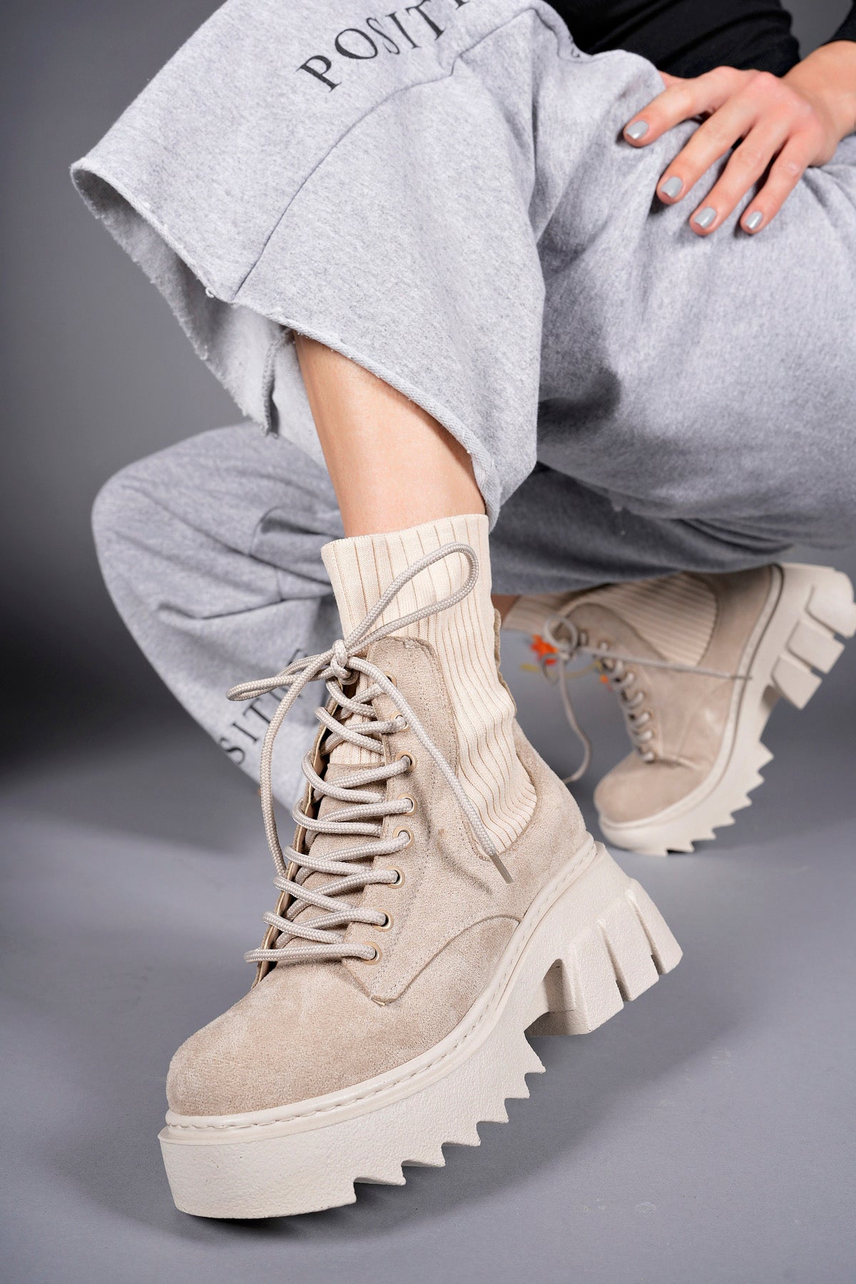 Riccon Hatholien Kadın Bot 0012202