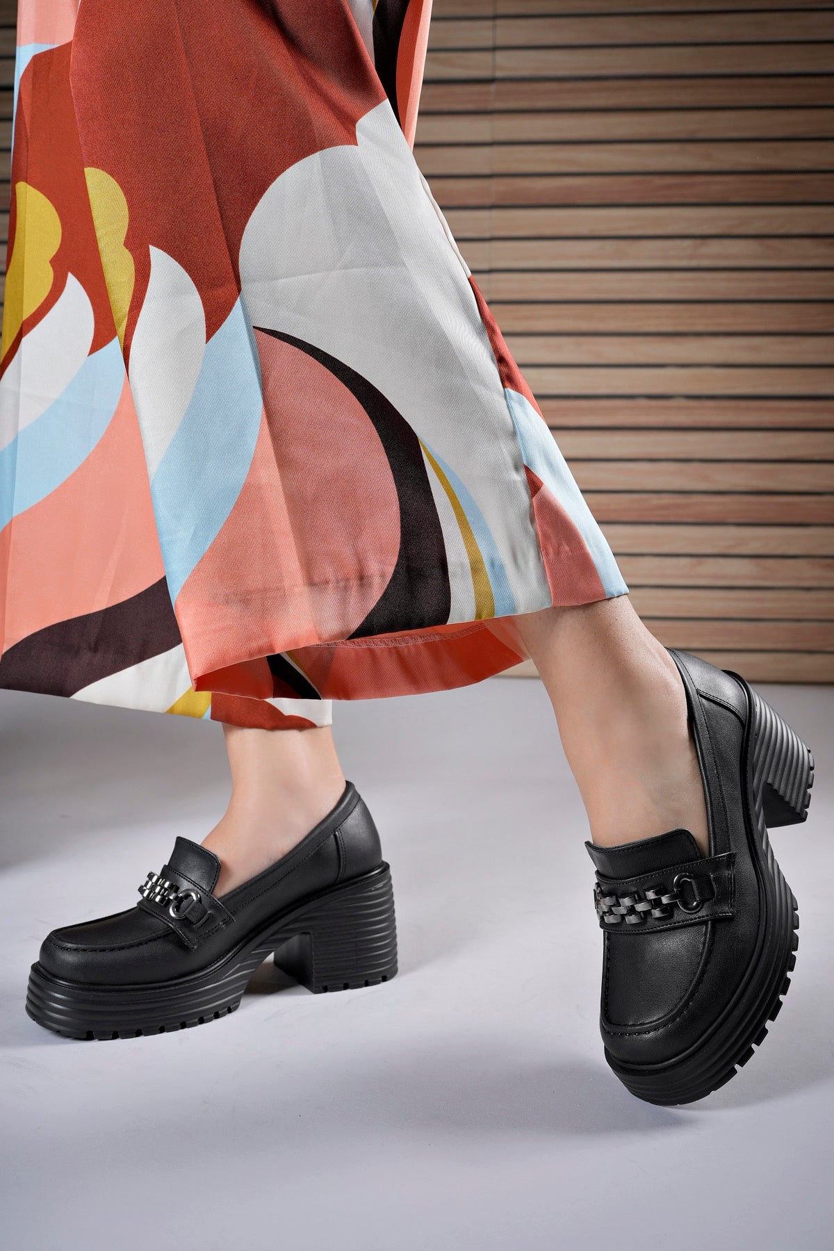 Riccon Wahtariel Kadın Loafer 0012560 Siyah Cilt