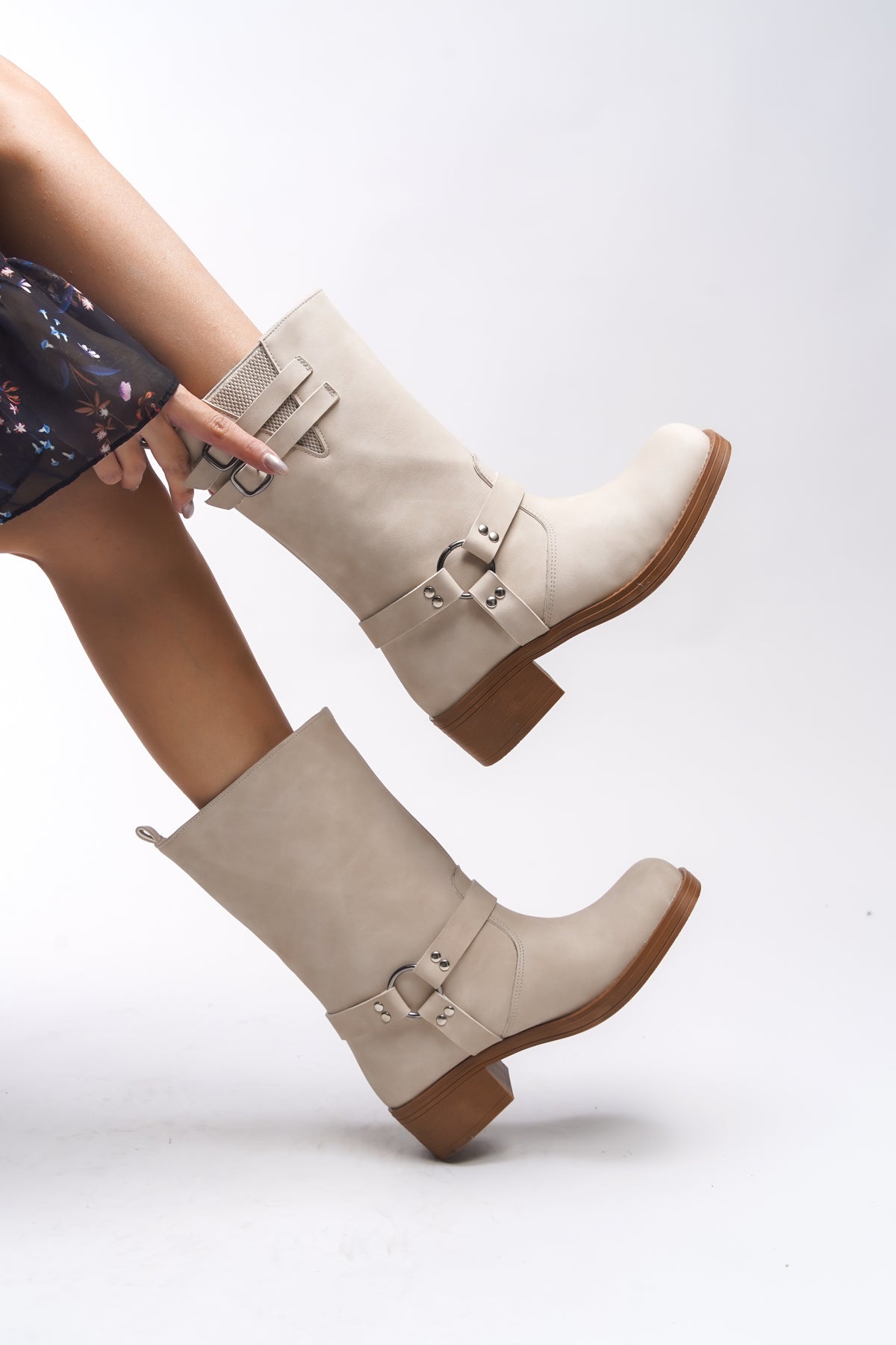 Riccon Galmicca Kadın Toka Detaylı Kısa Çizme 00123022