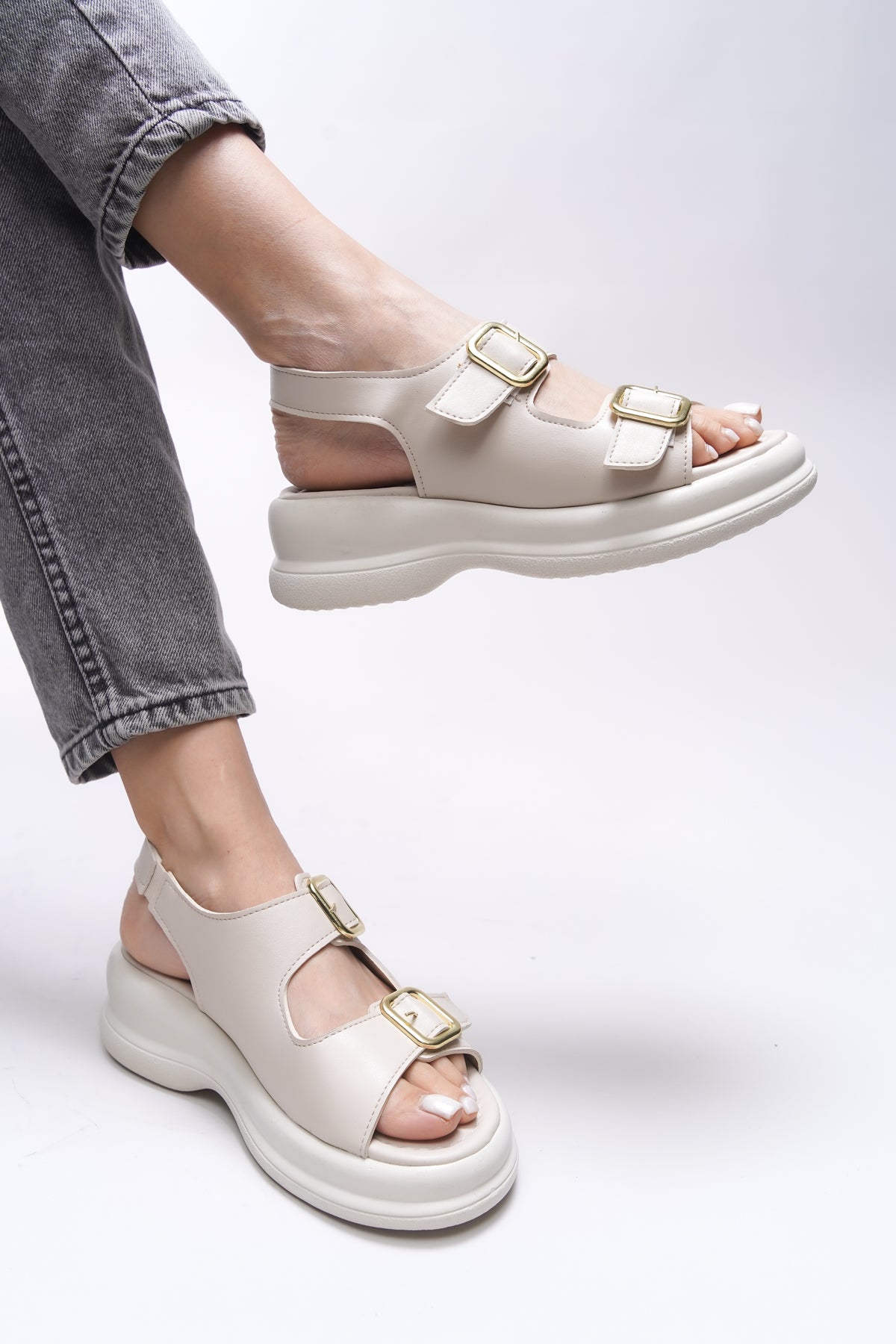 Riccon Liphralo Kadın Sandalet 00121015