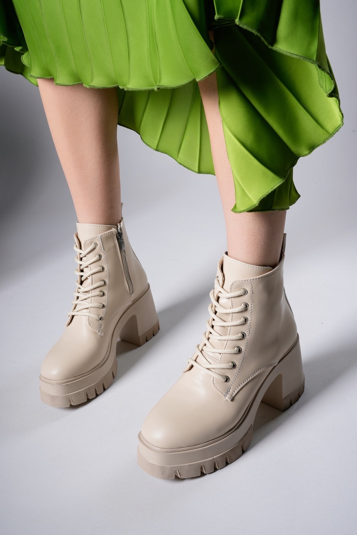 Riccon Nvanor Kadın Topuklu Bot 0012504