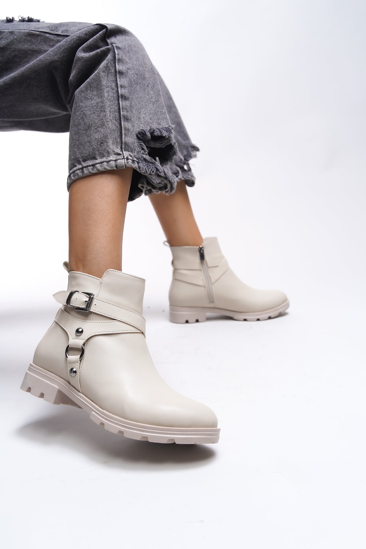 Riccon Lislaevar Kadın Toka Detaylı Bot 0012202