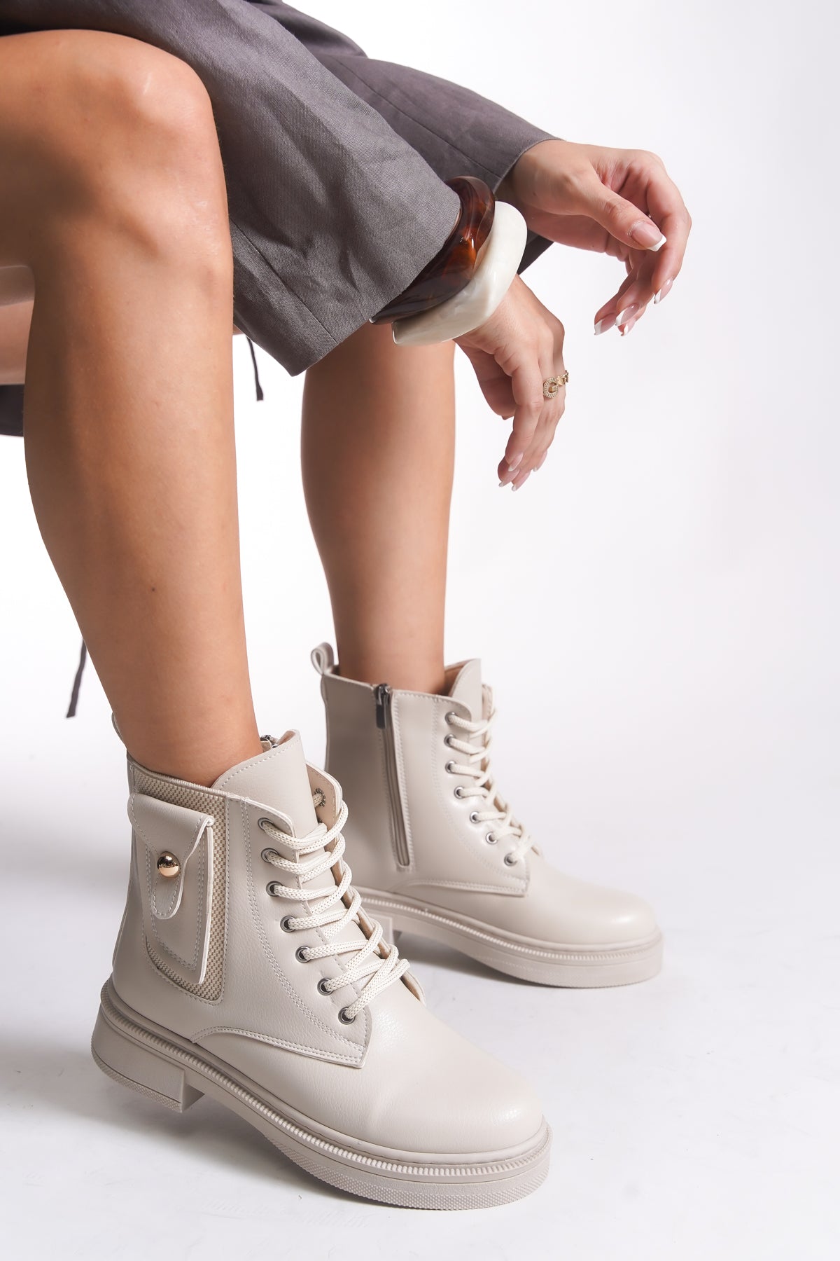 Riccon Iselleth Kadın Postal Bot 001204