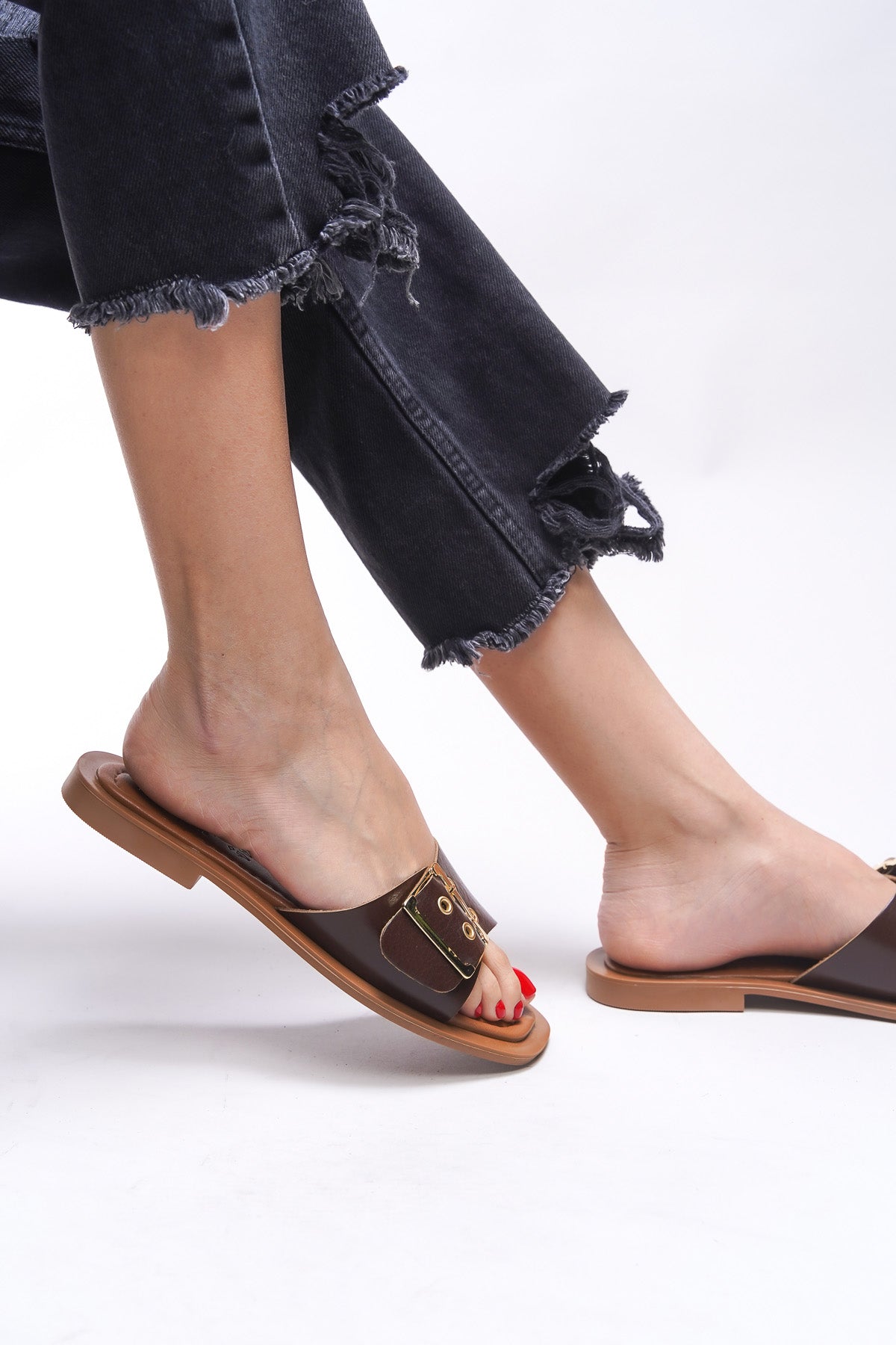 Riccon Brenthaela Kadın Hakiki Deri Terlik 00120764