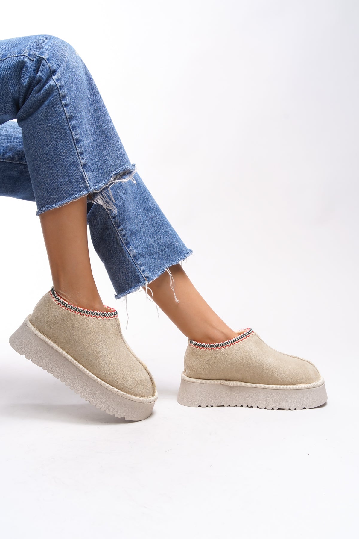 Riccon Frilvalor Kadın Yüksek Tabanlı Kısa Rahat Bot 0012202