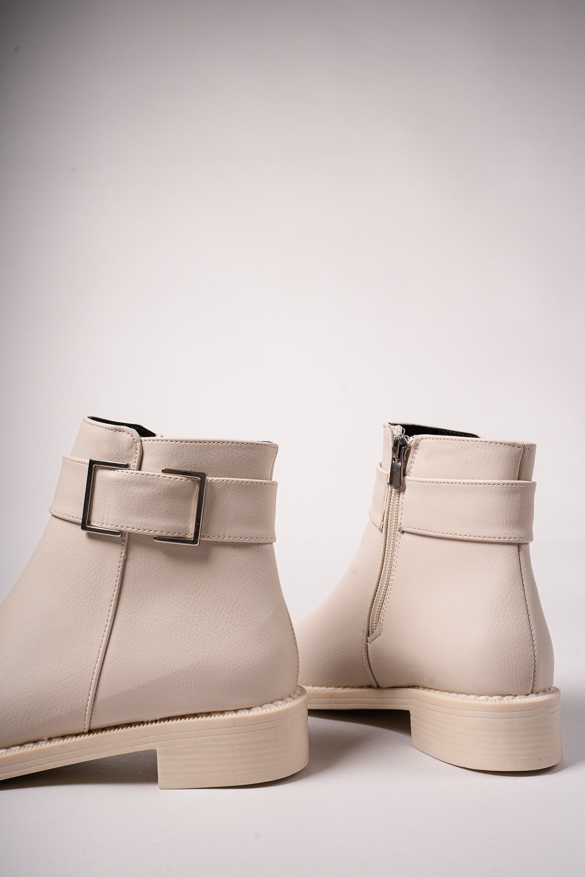 Riccon Hilyariel Kadın Bot 0012078