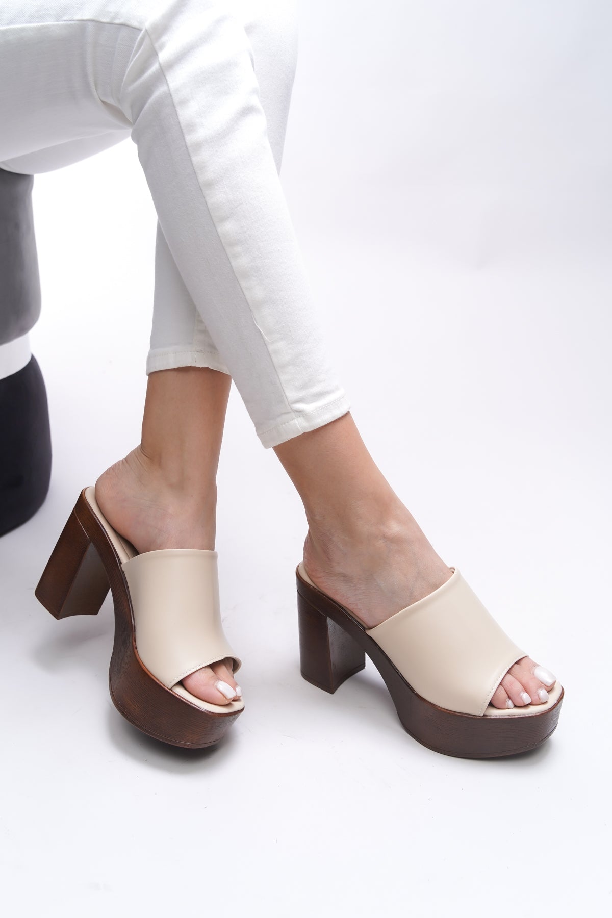 Riccon Jislantha Kadın Topuklu Terlik 0012763