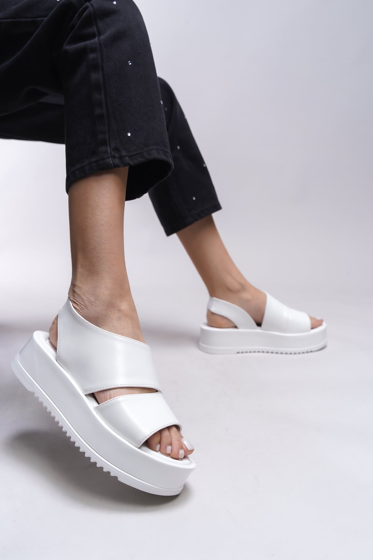 Riccon Colynthi Kadın Sandalet 001272