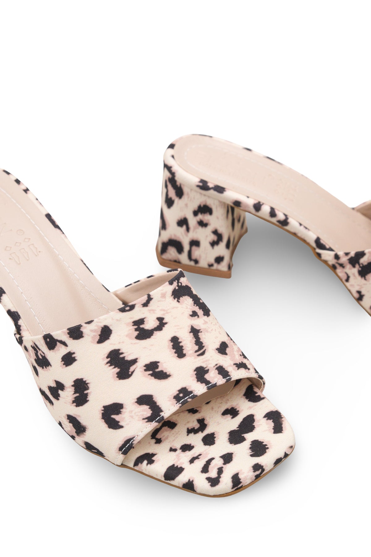 Riccon Kadın Topuklu Terlik 0012200 Ten Leopar