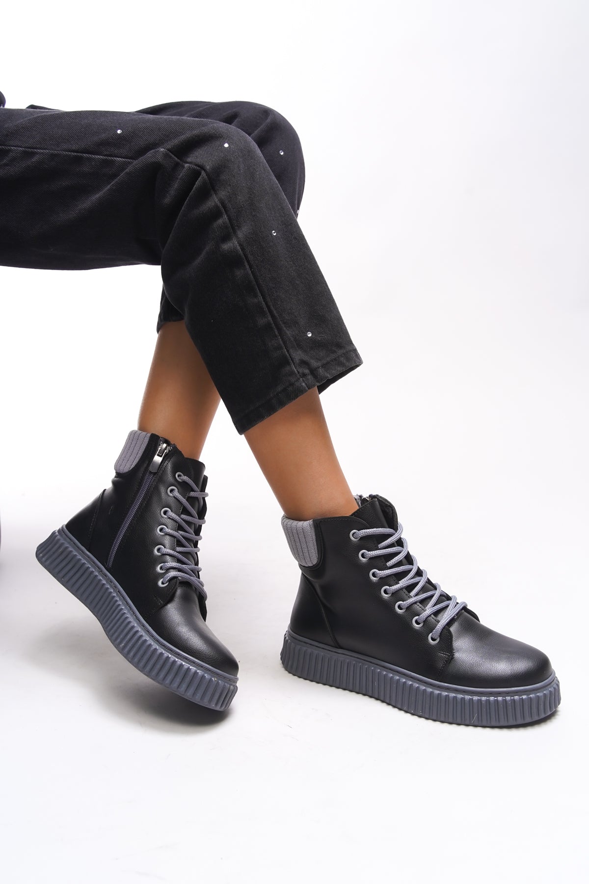 Riccon Dhaeleth Kadın Bot 0012401