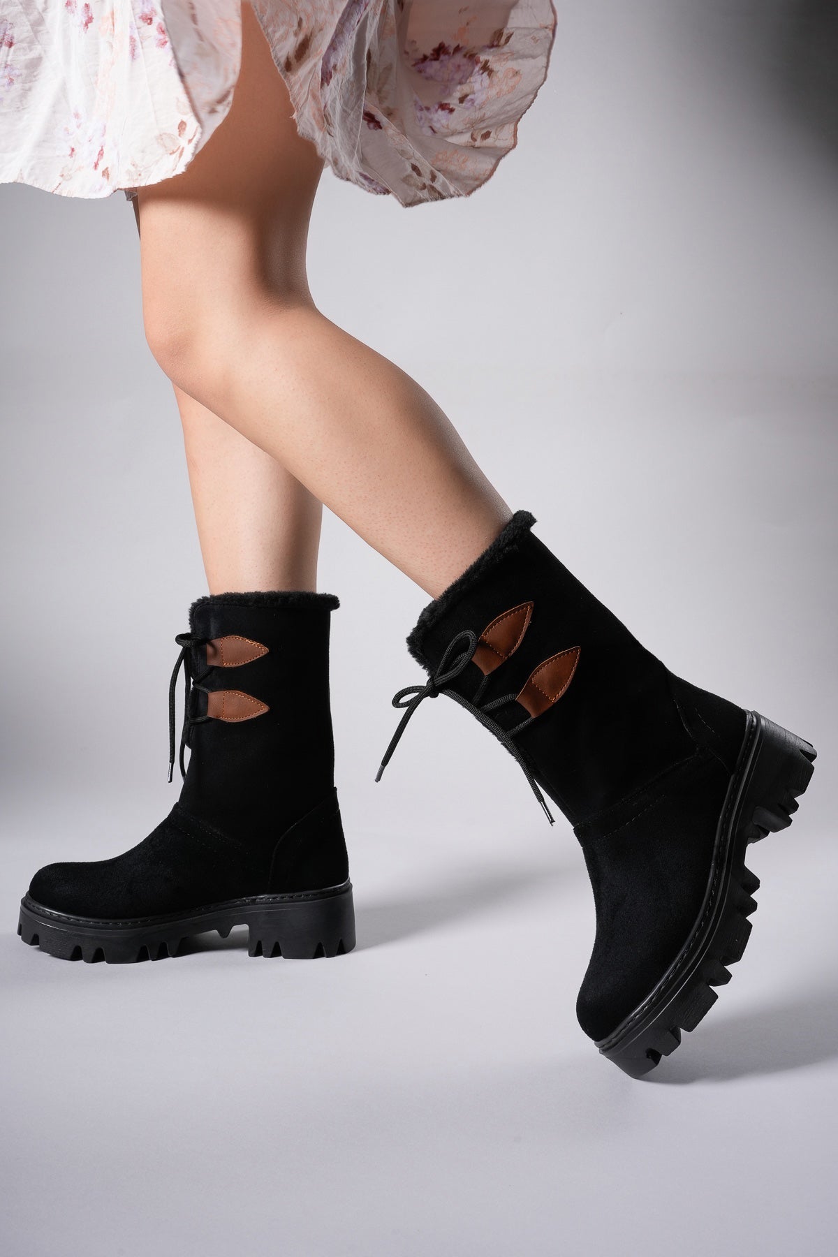 Riccon Carassiel Kadın Bot 0012090