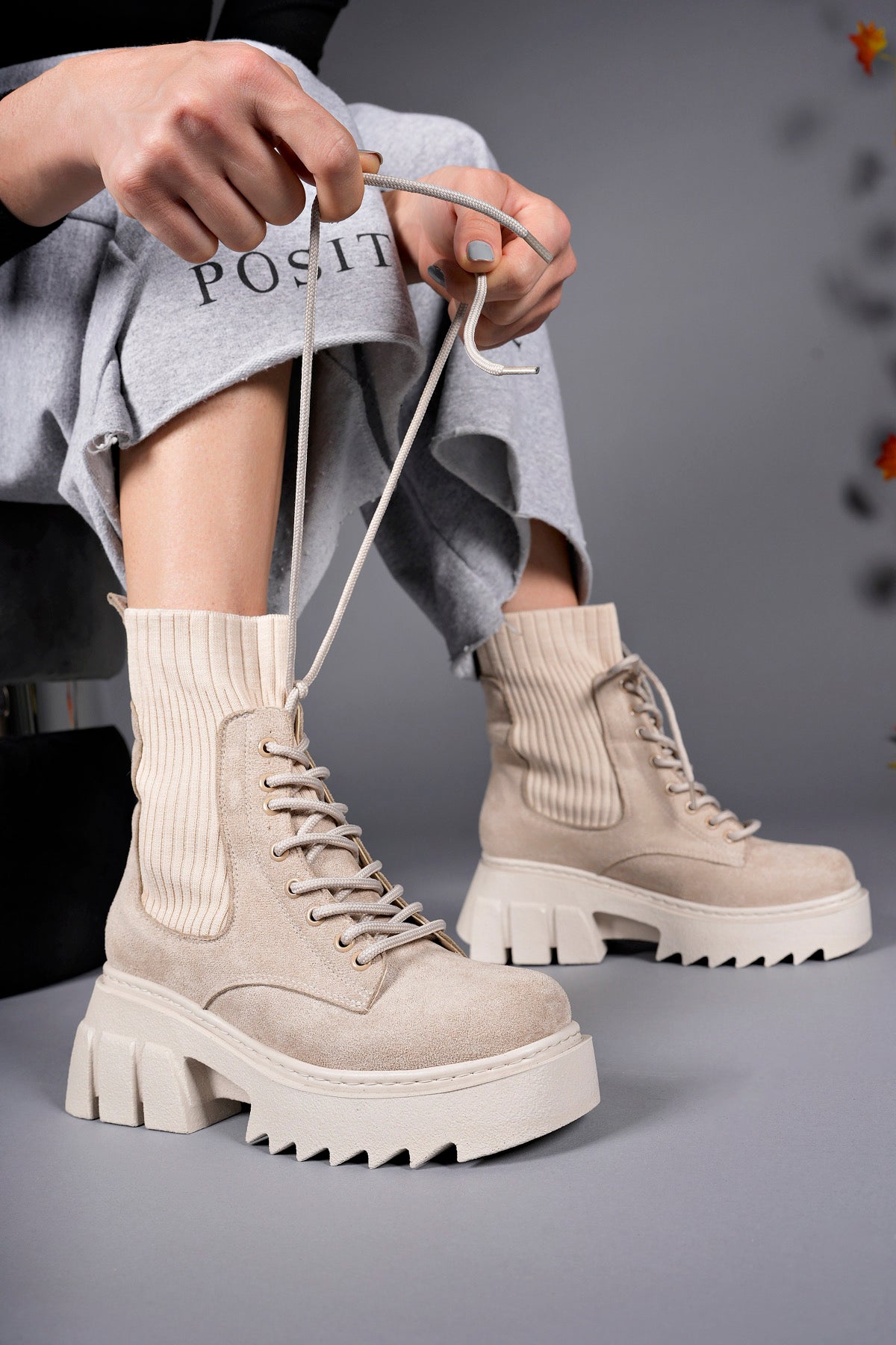 Riccon Hatholien Kadın Bot 0012202