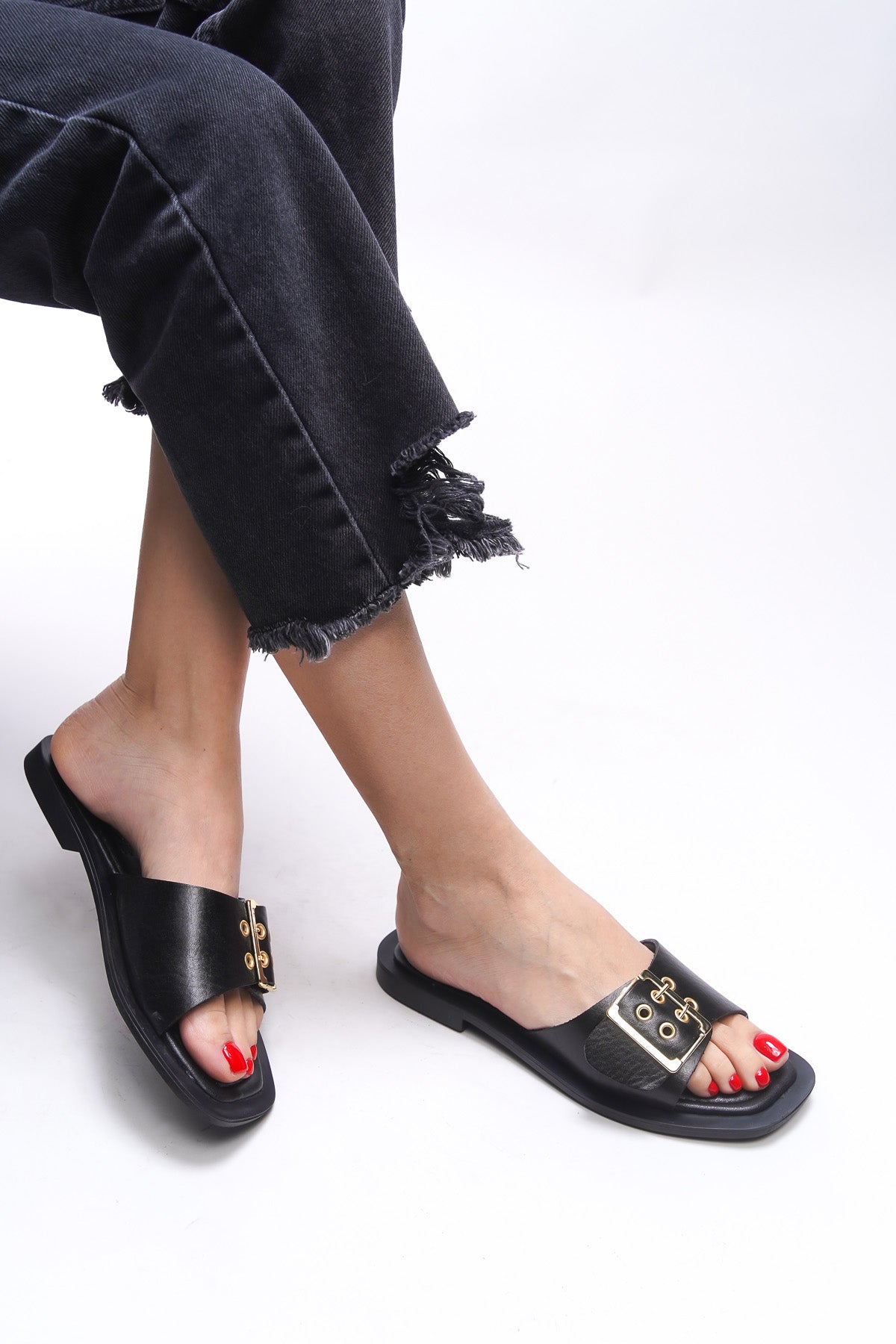 Riccon Brenthaela Kadın Hakiki Deri Terlik 00120764