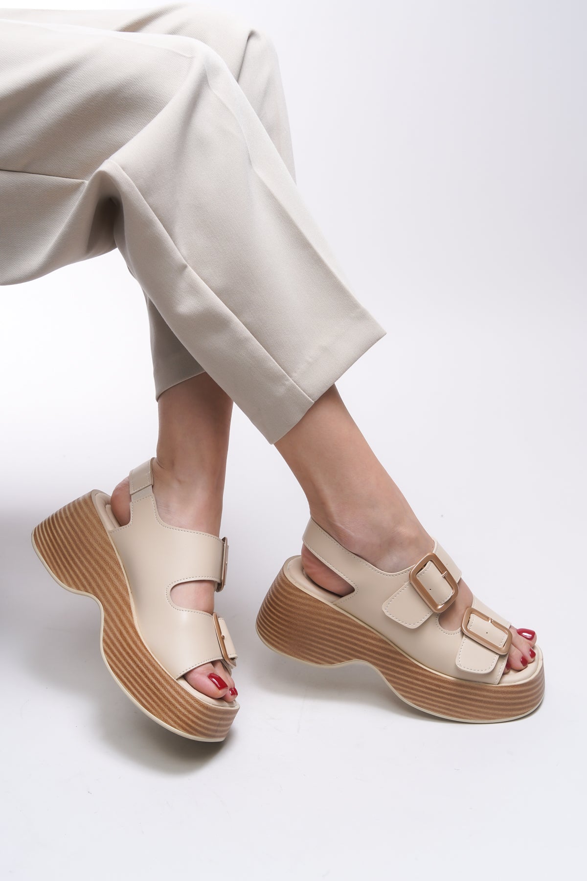 Riccon Zinkilia Kadın Çift Tokalı Sandalet 001292