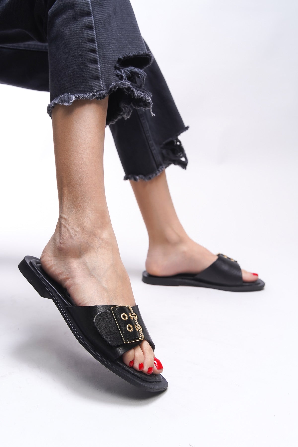 Riccon Brenthaela Kadın Hakiki Deri Terlik 00120764