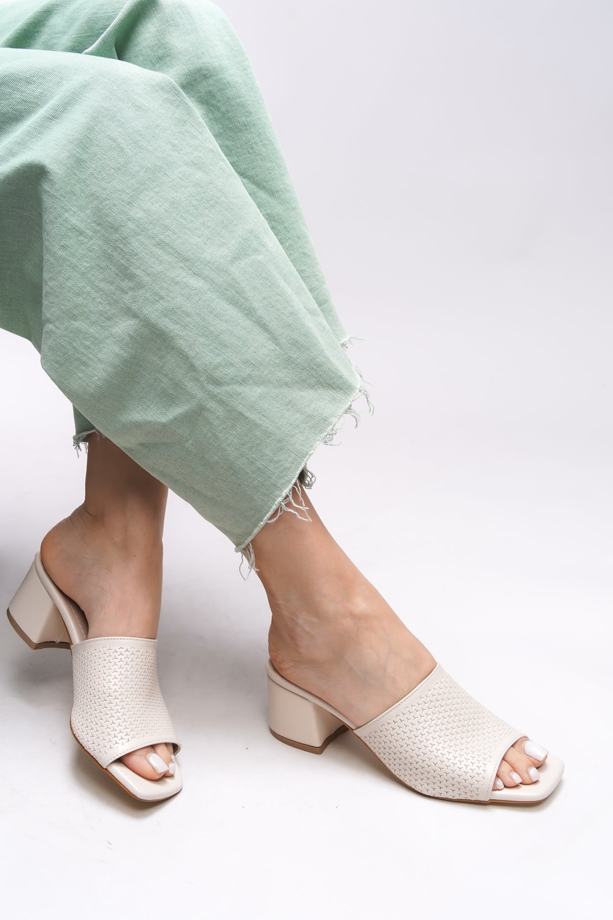 Riccon Janriara Kadın Topuklu Terlik 0012128