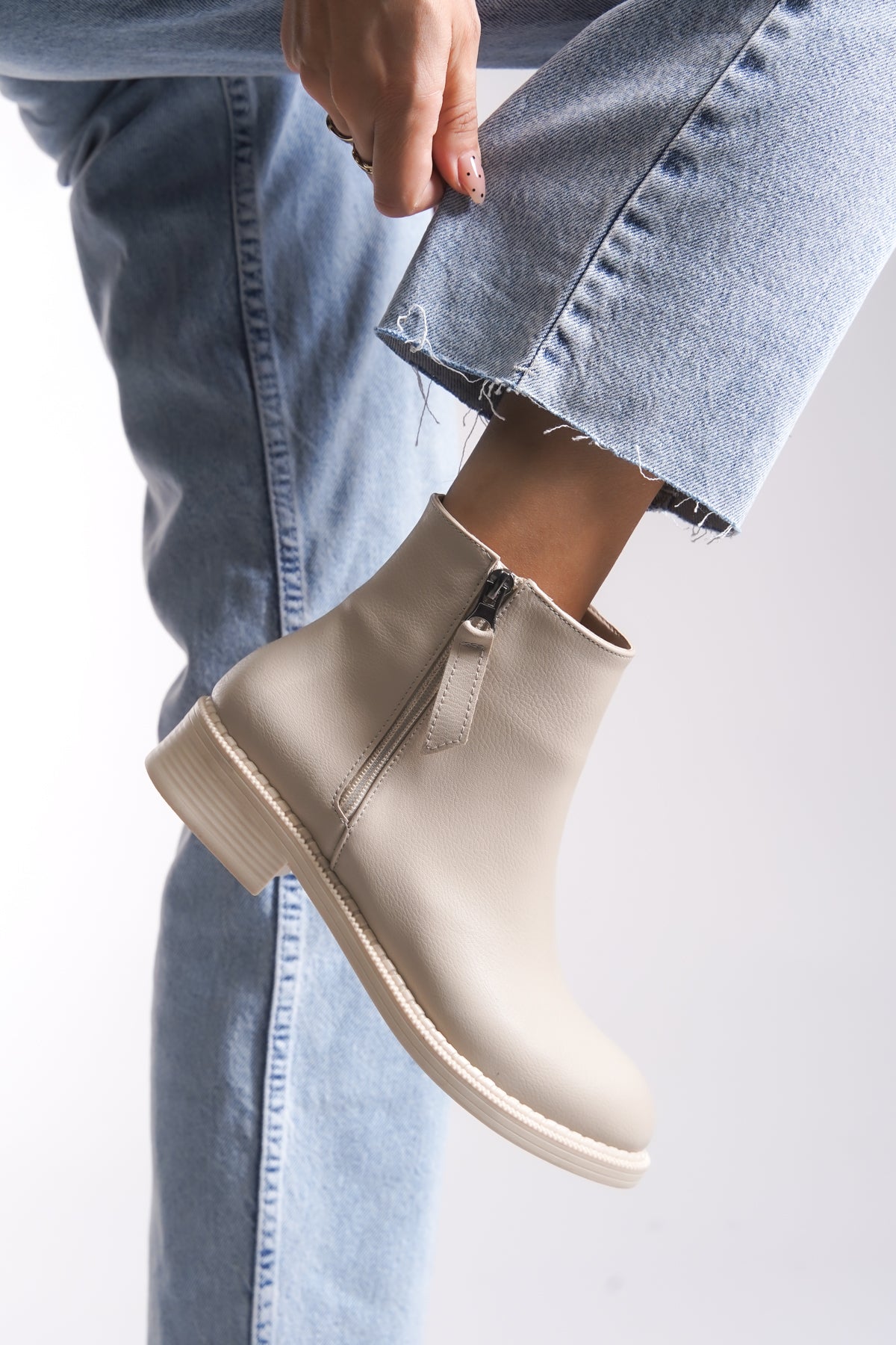 Riccon Kadın Bot 00120040