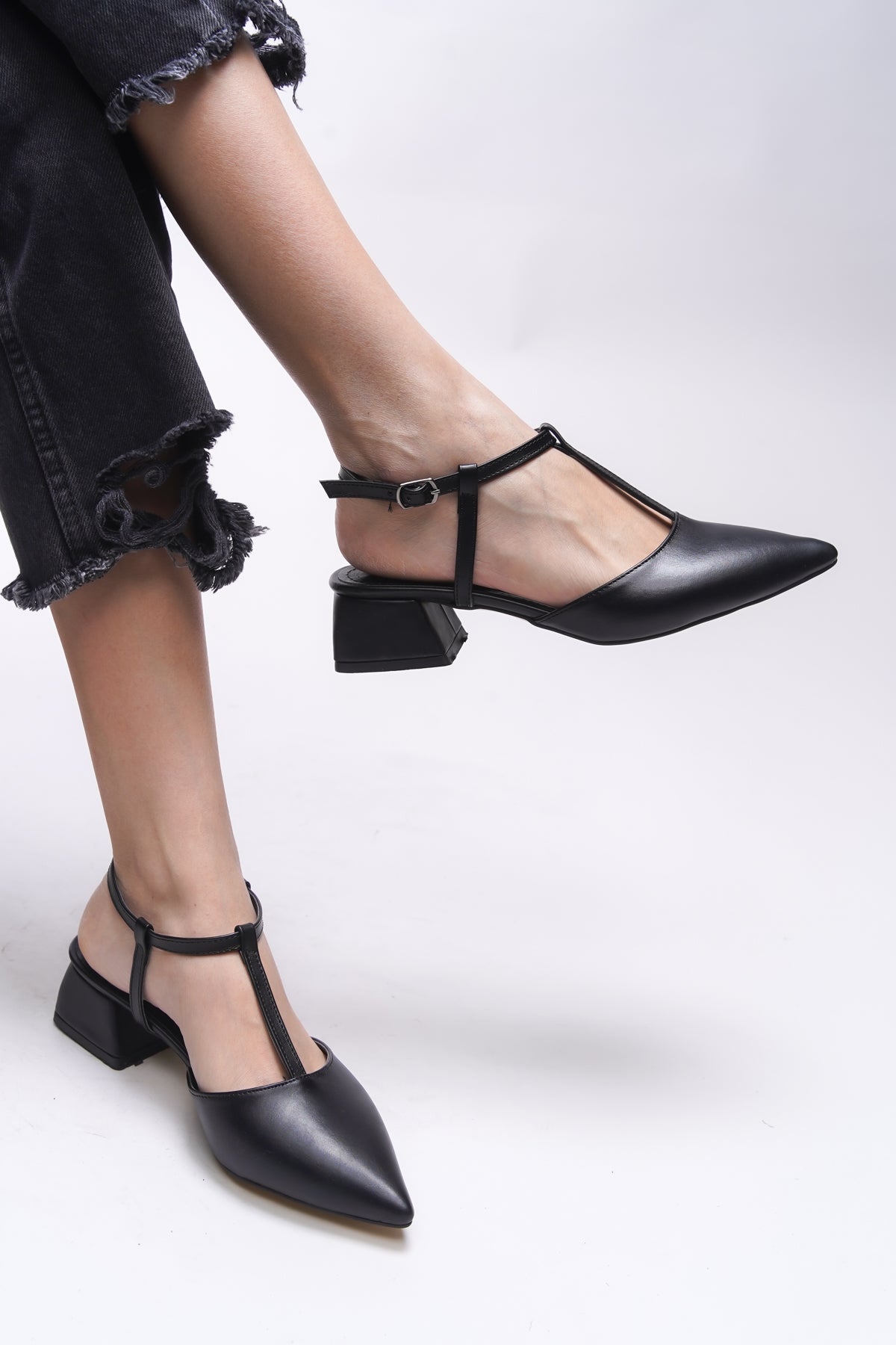 Riccon Emelkaela Kadın Topuklu Ayakkabı 0012012