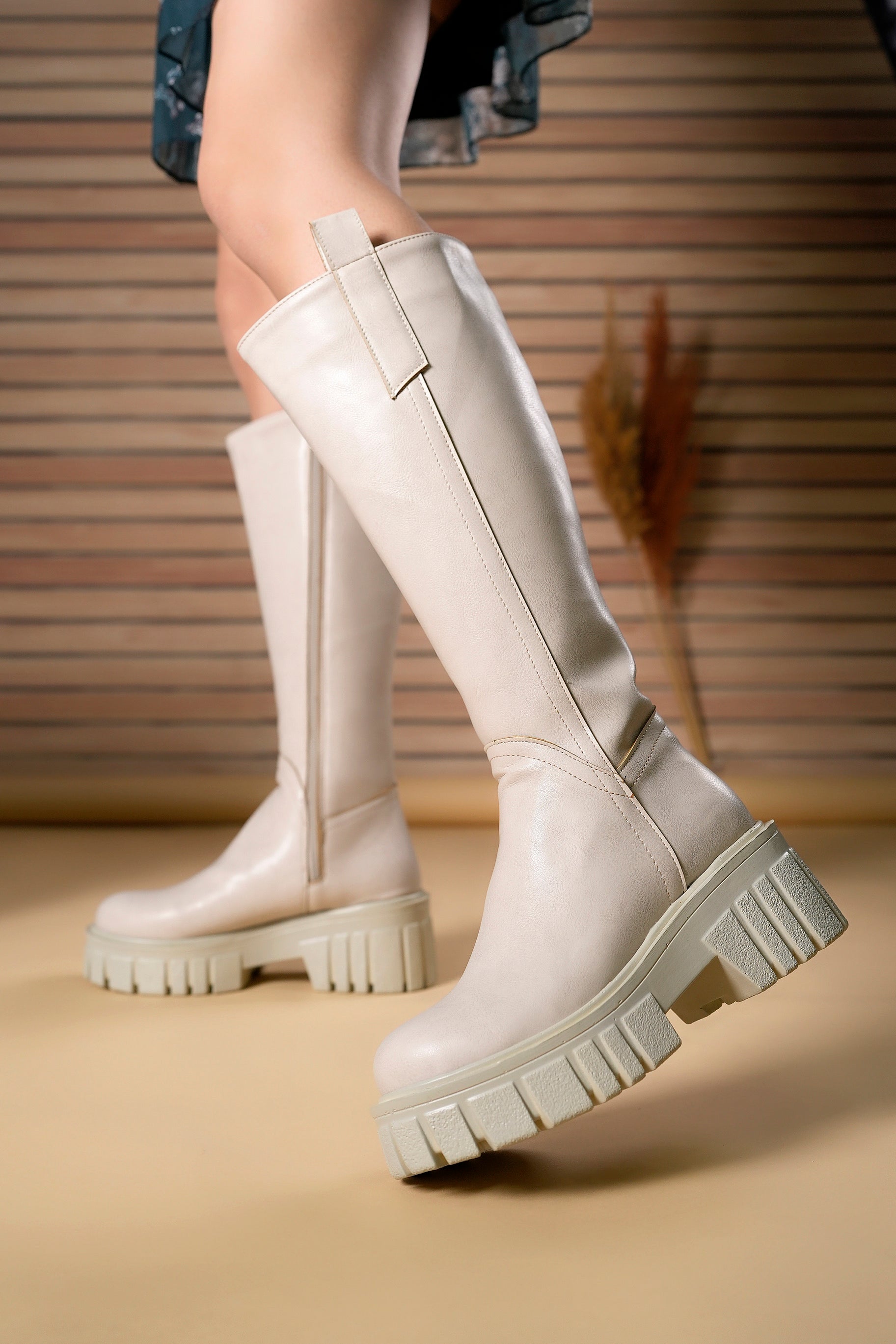 Riccon Kadın Bot 0012340