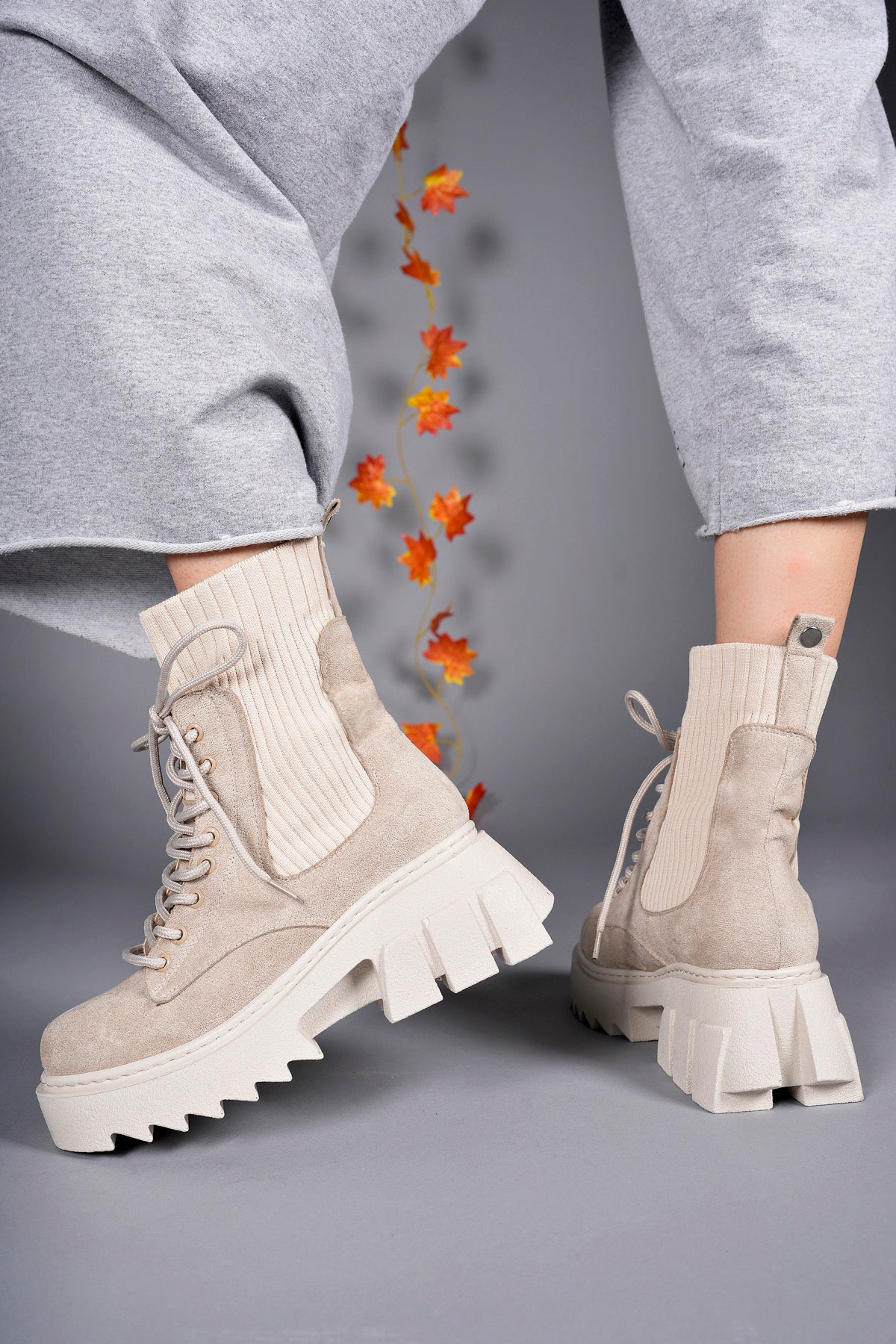 Riccon Hatholien Kadın Bot 0012202