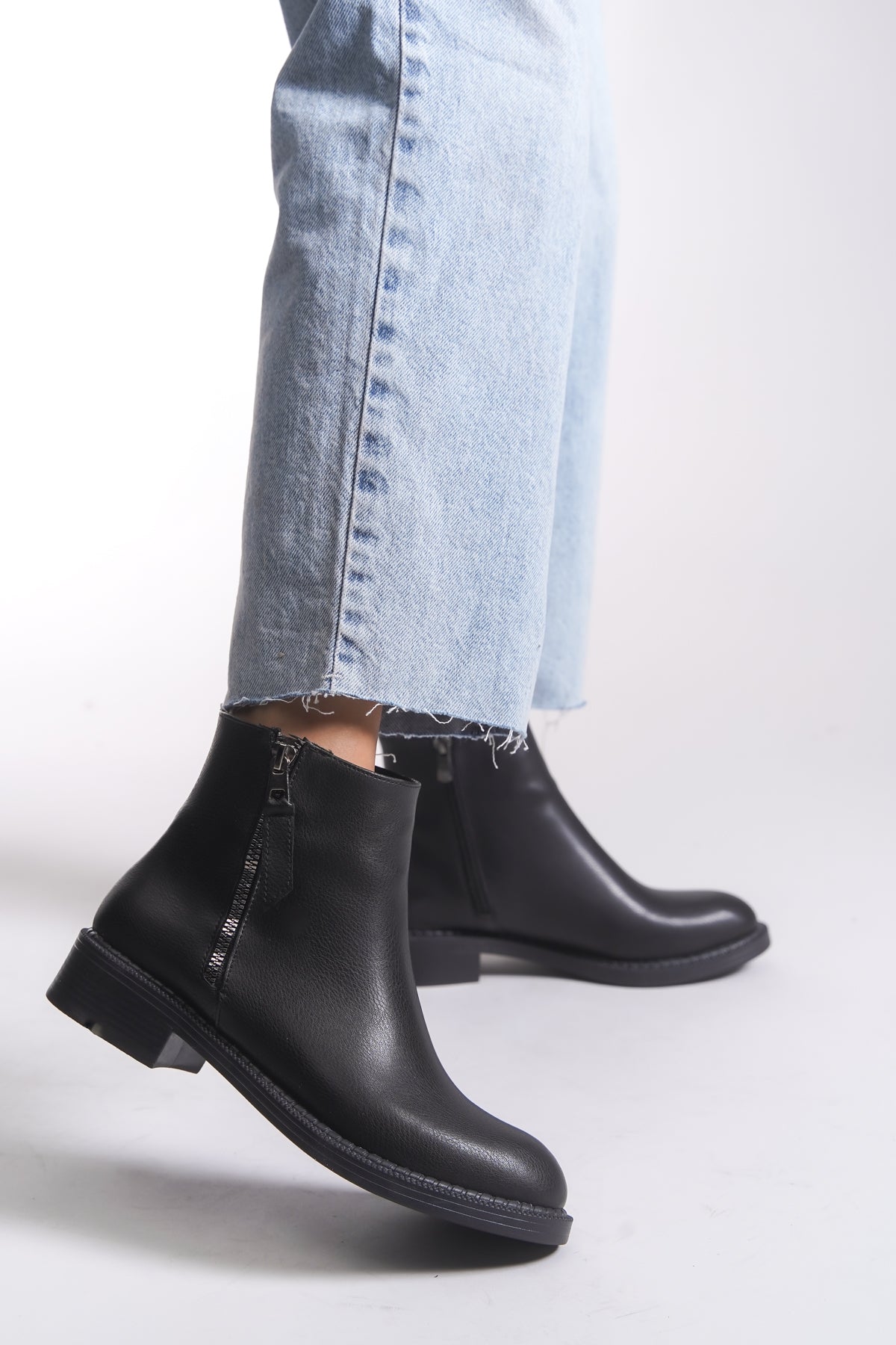 Riccon Kadın Bot 00120040