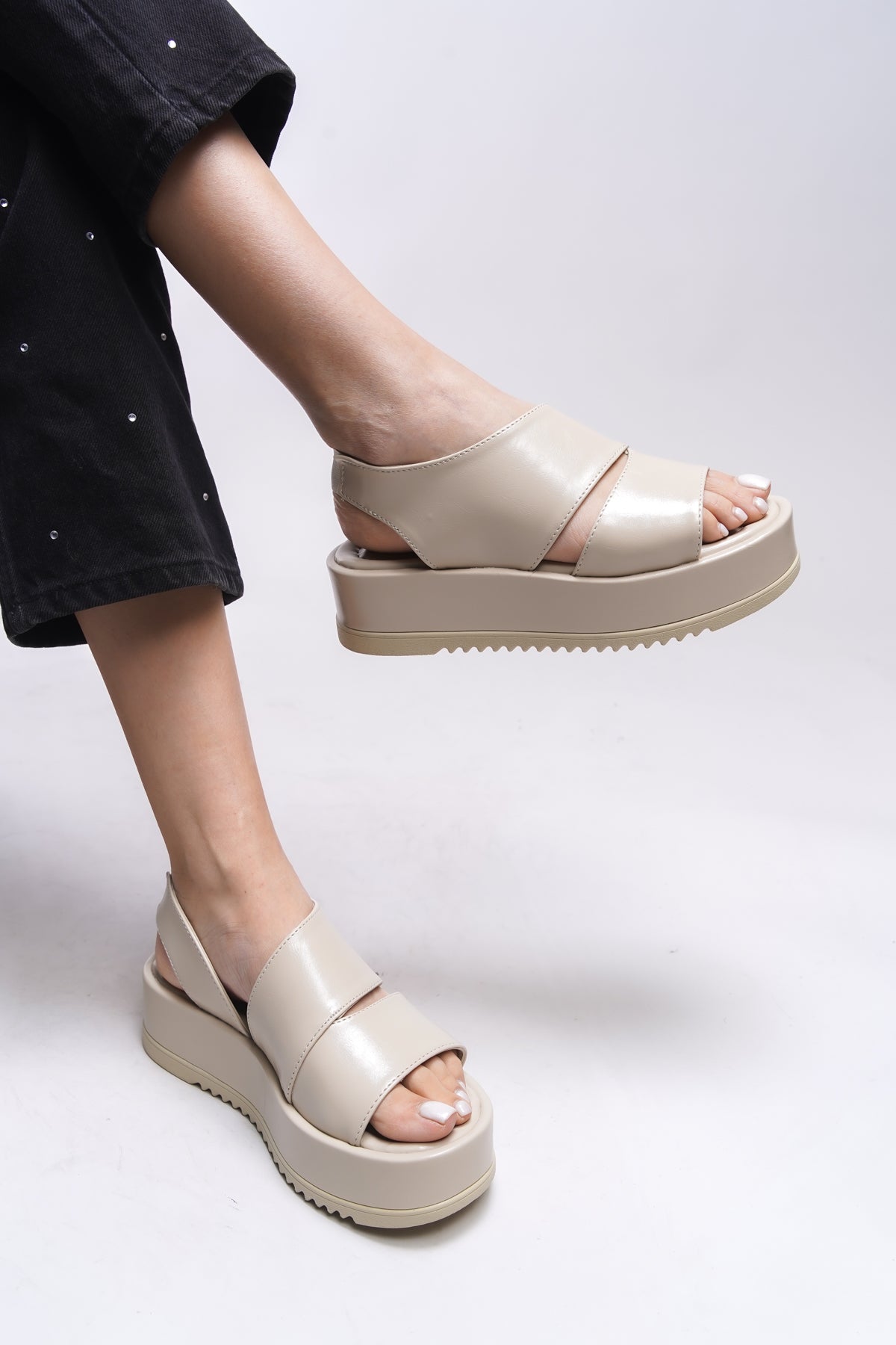 Riccon Colynthi Kadın Sandalet 001272