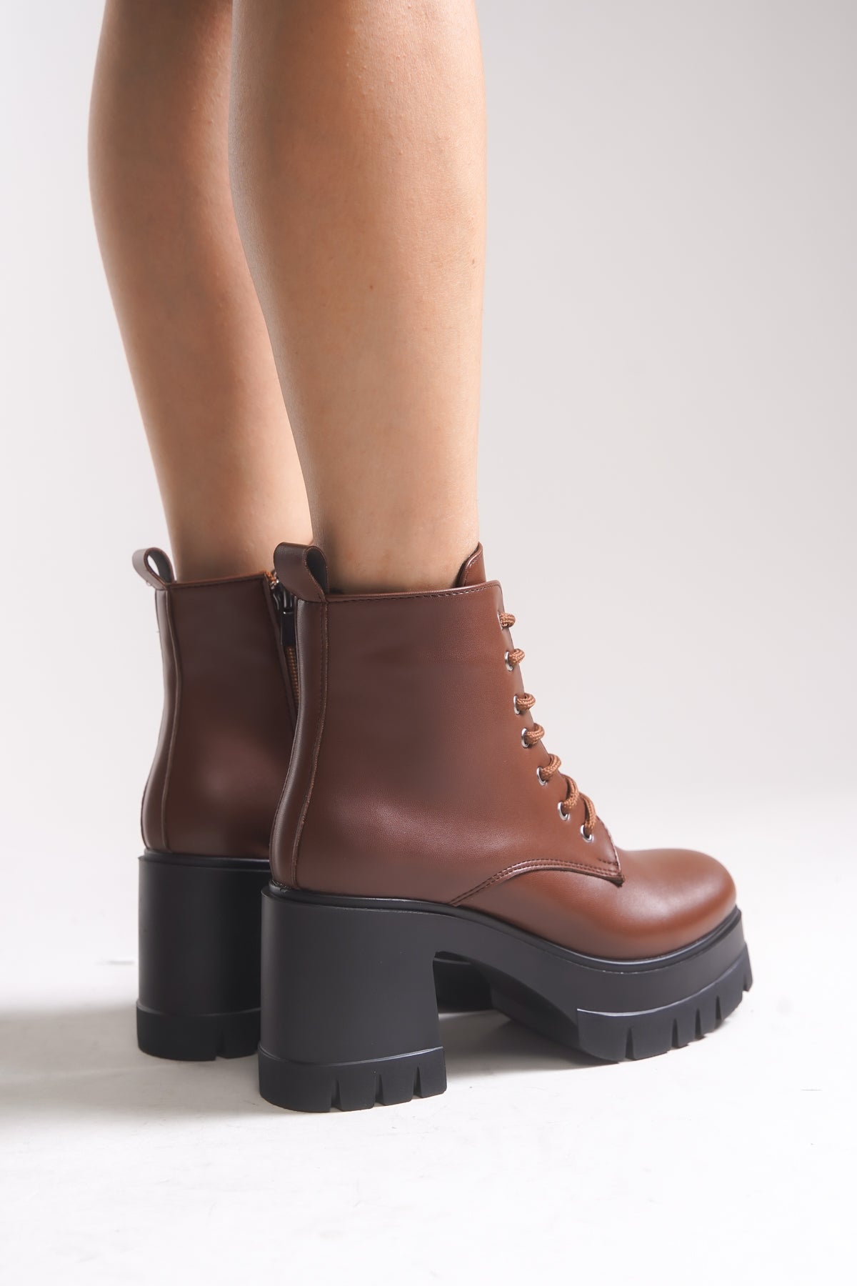 Riccon Nvanor Kadın Topuklu Bot 0012504