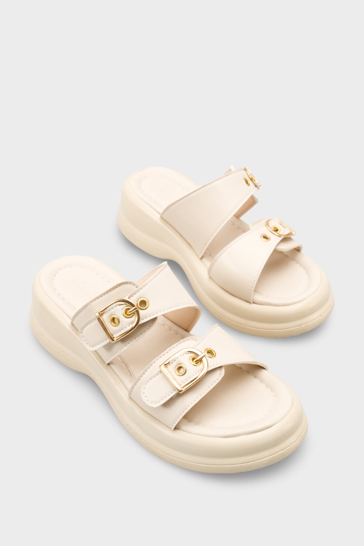 Riccon Kadın Çift Tokalı Terlik 00121027 Bej