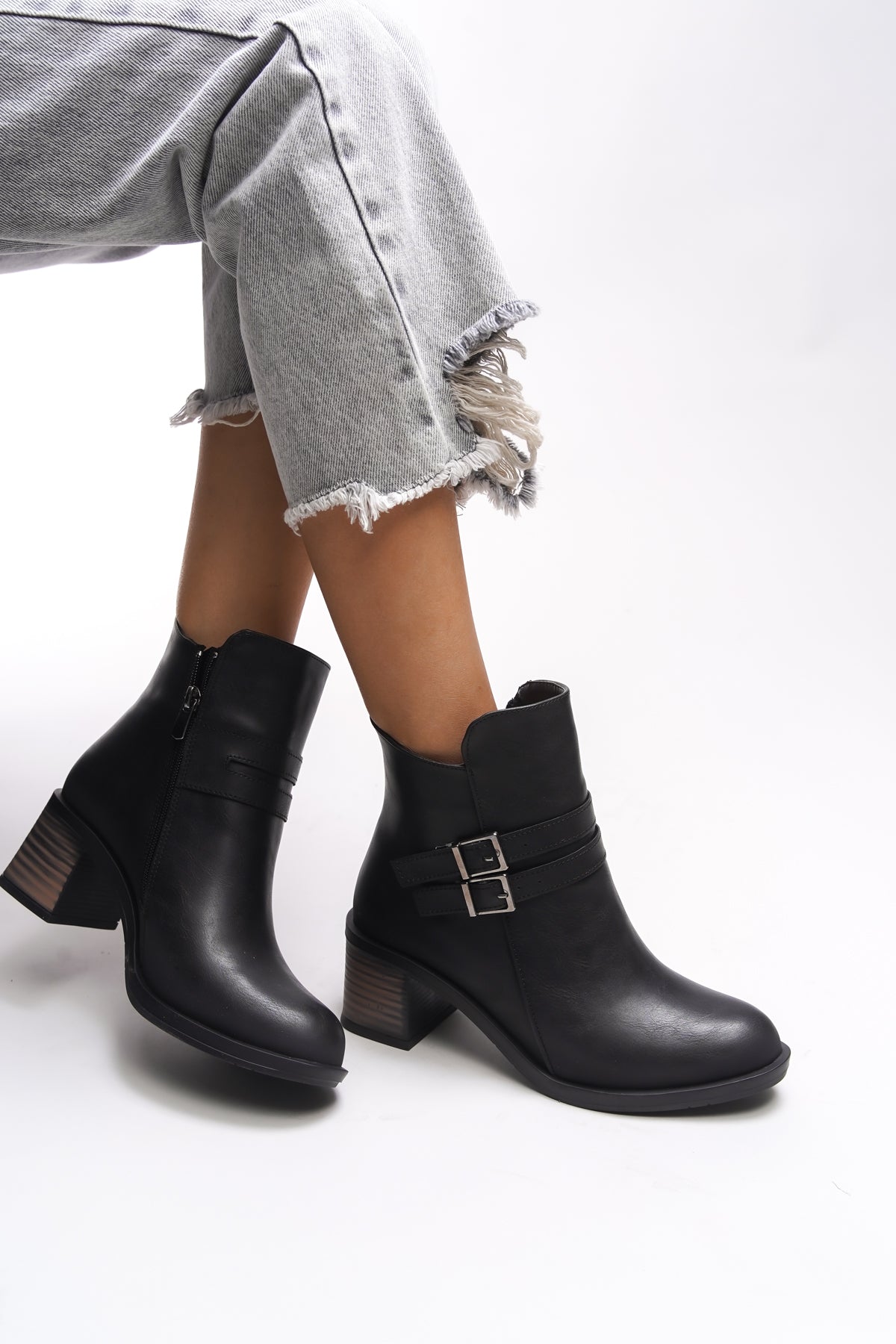 Riccon Khourzith Kadın Çift Tokalı Topuklu Bot 0012502